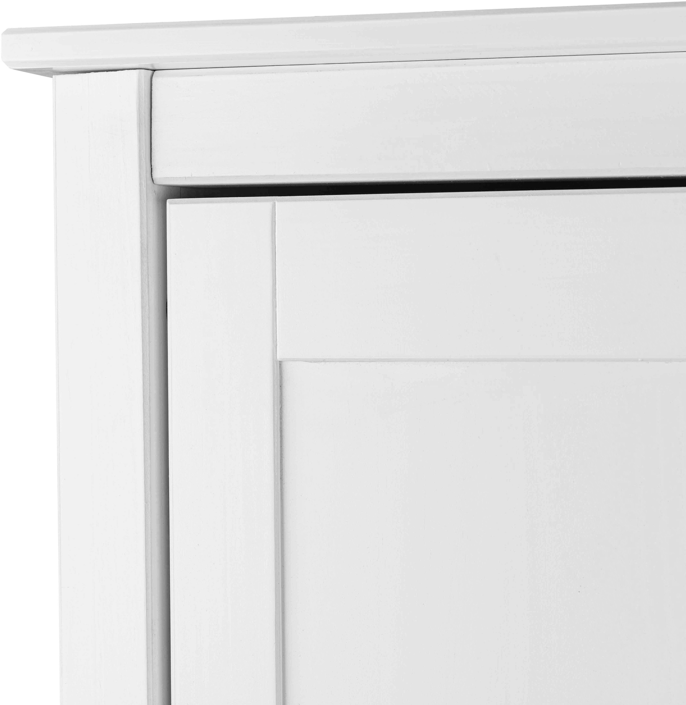 Tommy Jeans Kleiderschrank »Pinora, 3 Türen, Kiefer Massivholz Weiss, Silberne Metallgriffe« 1 Stk. tlg. Inkl. Kleiderstange & Einlegeböden, Skandi Look, 155 x 60 x 210 cm