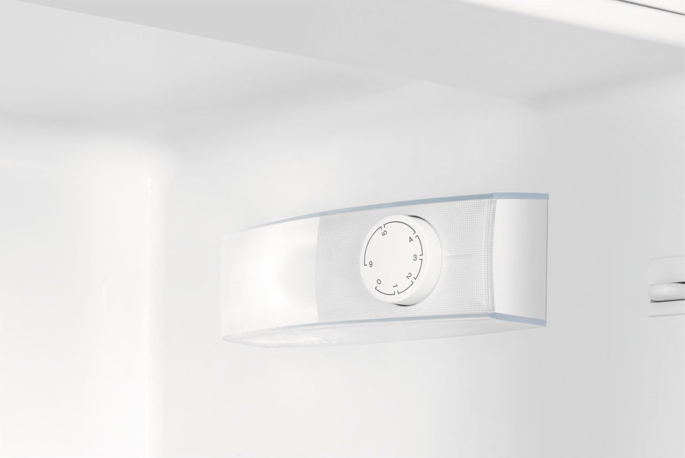 AEG Einbaukühlschrank Serie 5000 "OSK5O88EE" 88,1 cm hoch 58,8 cm breit 142 günstig online kaufen