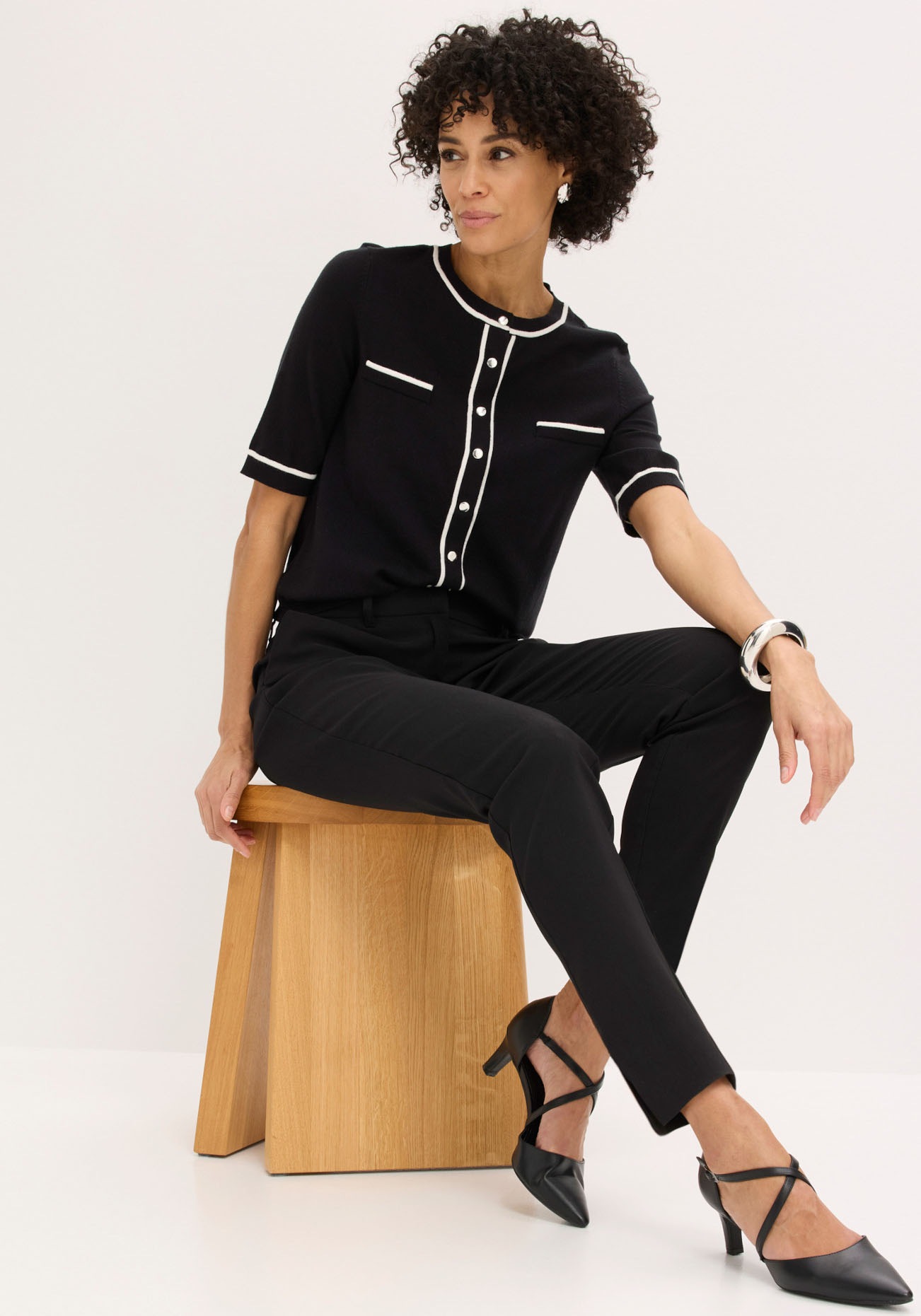 bonprix Stretch-Hose  mit Elasthan-Anteil, Slim Fit Passform, femininer Stil