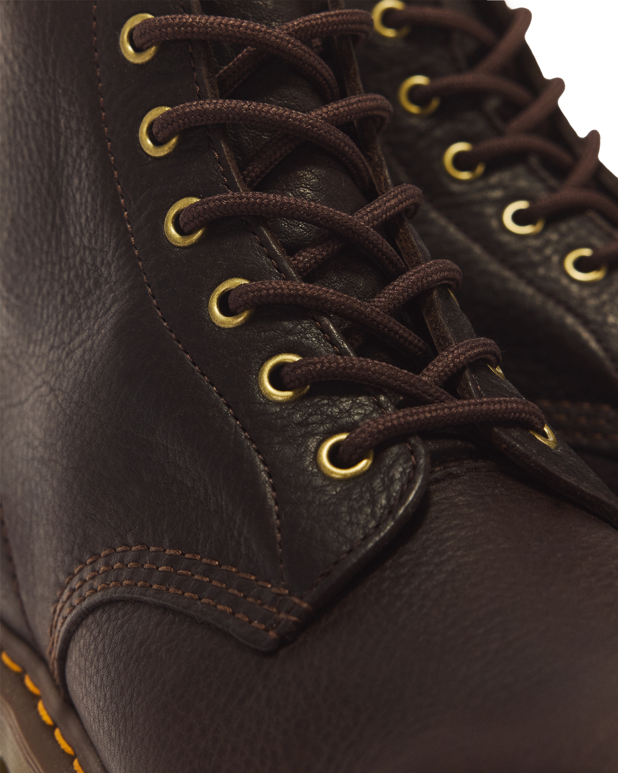 DR. MARTENS Schnürboots »101 Ub Dark Brown Ambassador«  Schnürstiefelette mit typisch gelber Rahmennaht