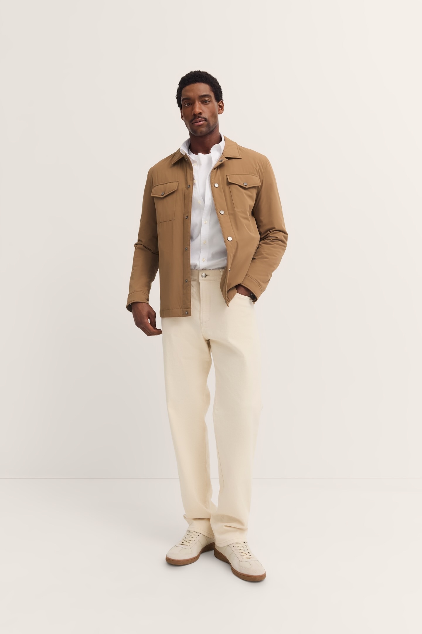 bugatti Kurzjacke »Regular Fit«, mit Flexcity Stretch & Druckknöpfen