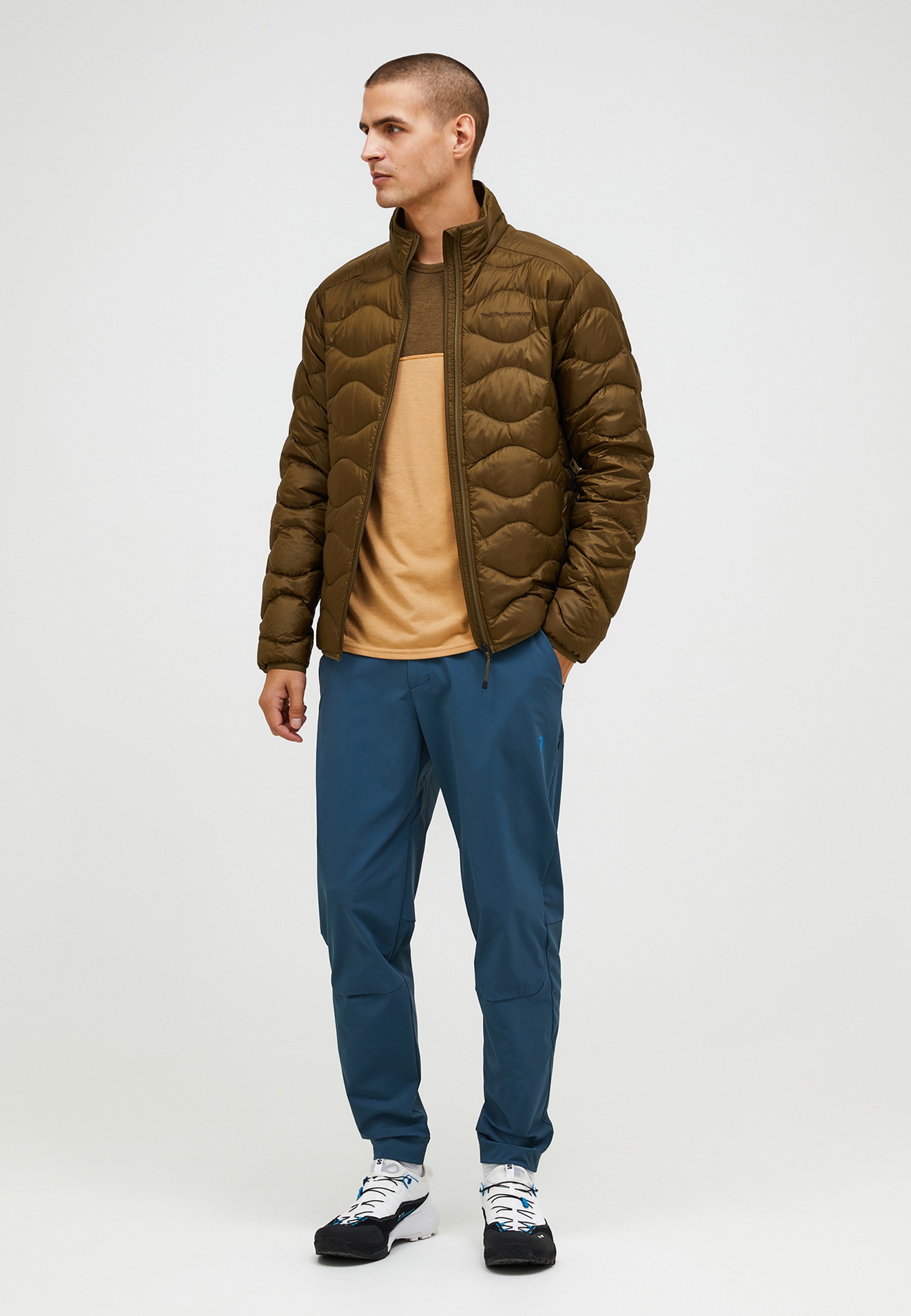 Peak Performance Daunenjacke »M Helium Down Jacket« mit sportivem Design