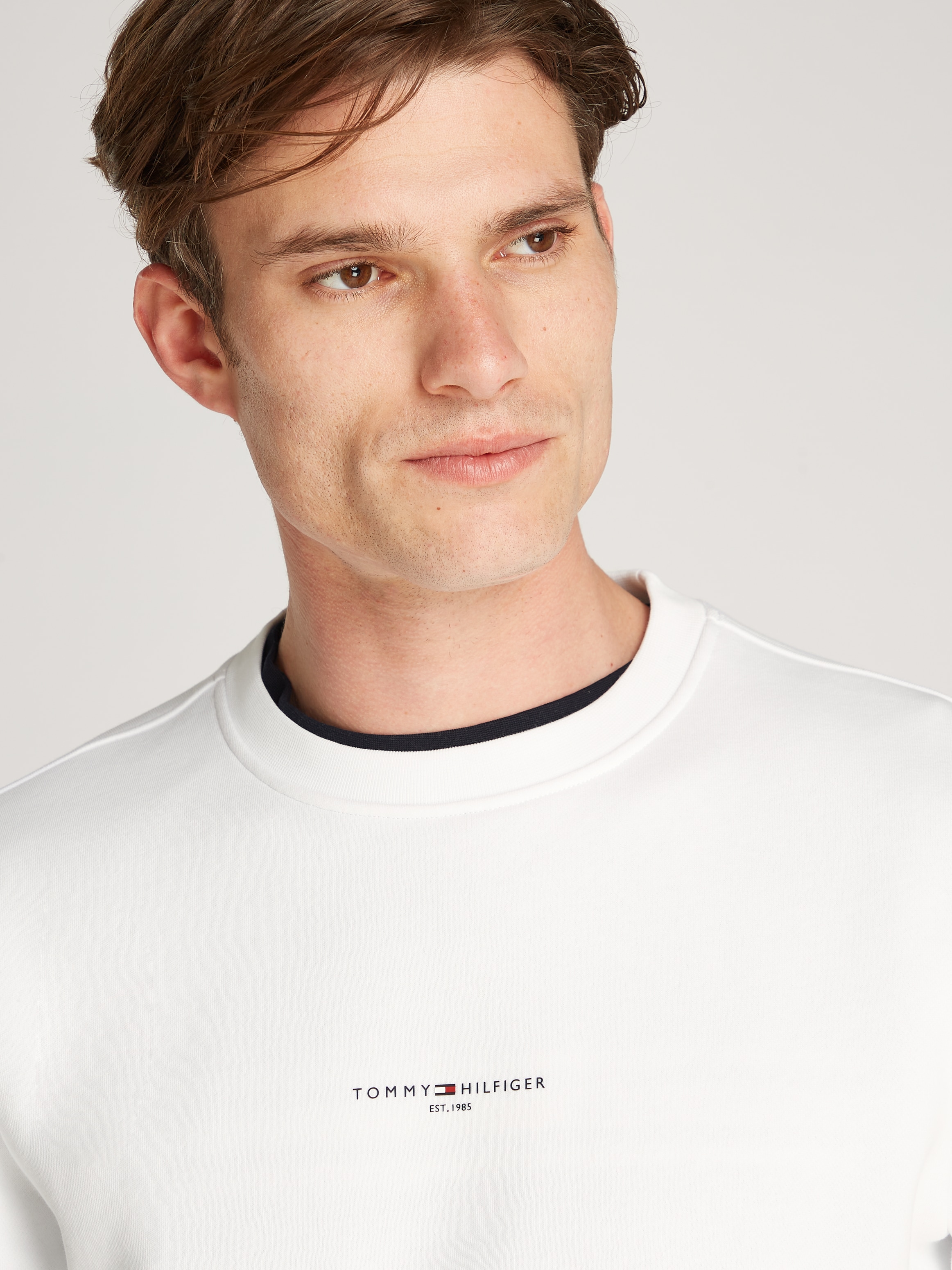 Tommy Hilfiger Sweatshirt »SMALL TOMMY LOGO CREWNECK«