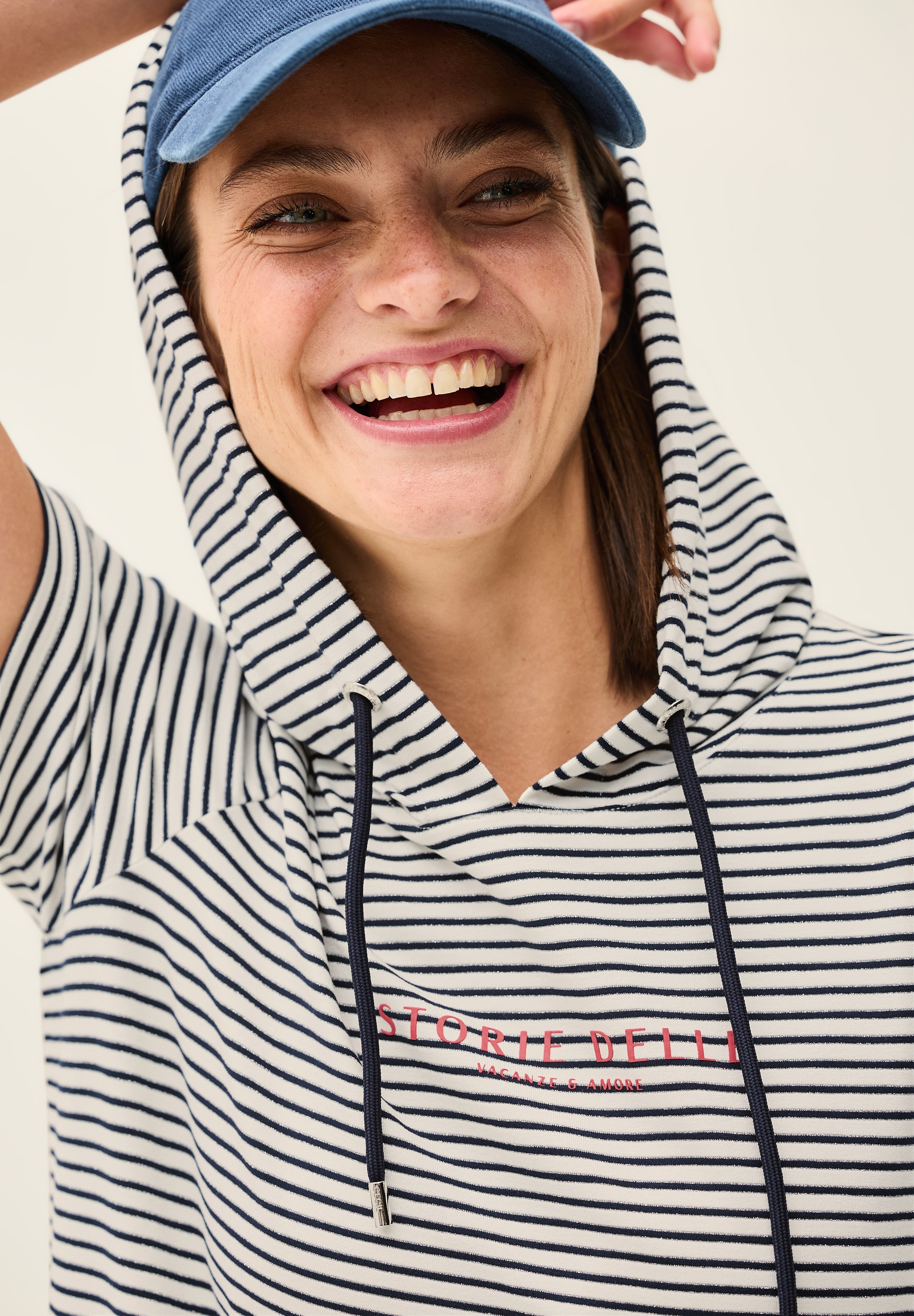 Cecil Kurzarmpullover, mit Kapuze