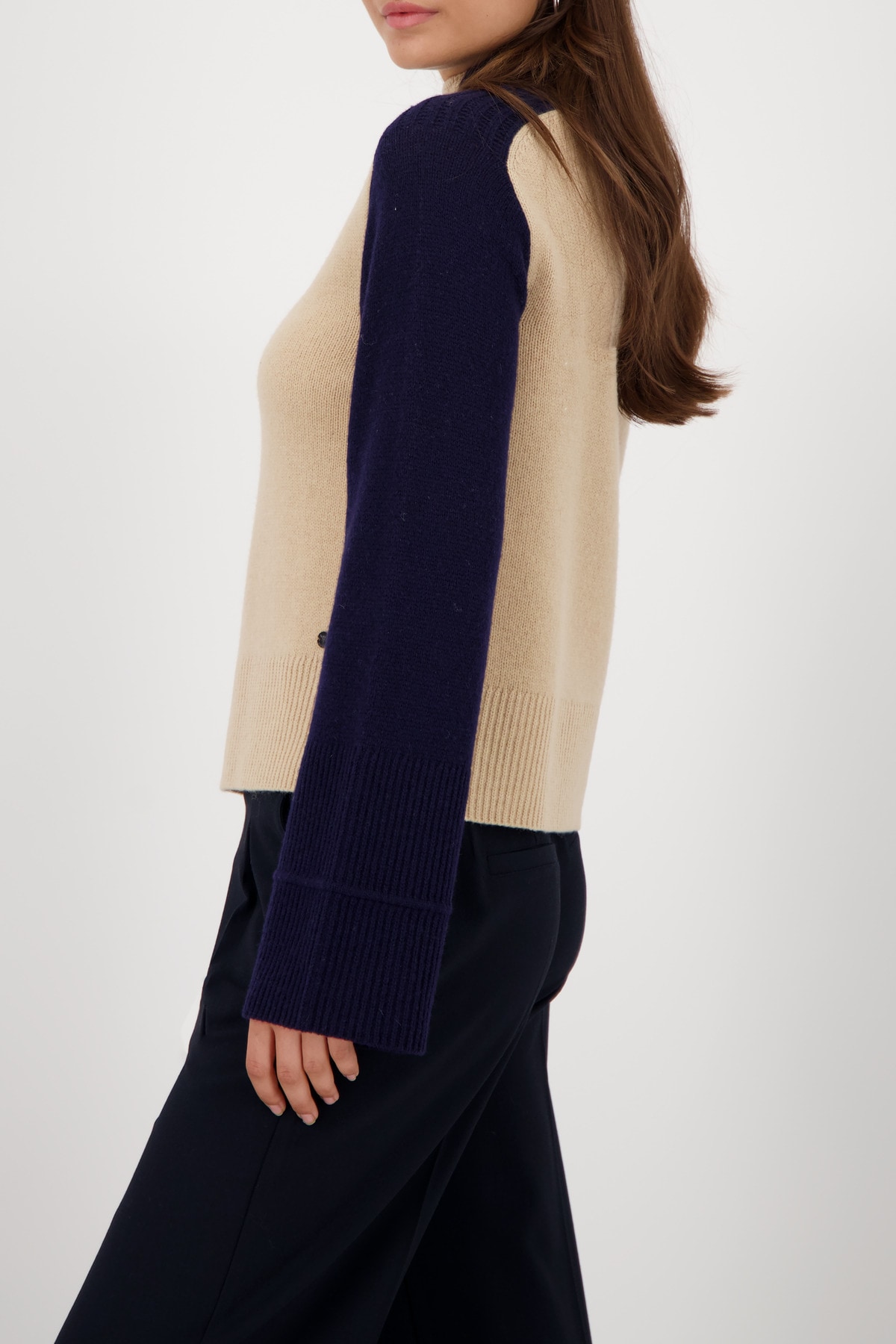 Monari Strickpullover »Pullover Colorblock«, Regular fit mit Rundhalsausschnitt mit Stehkragen
