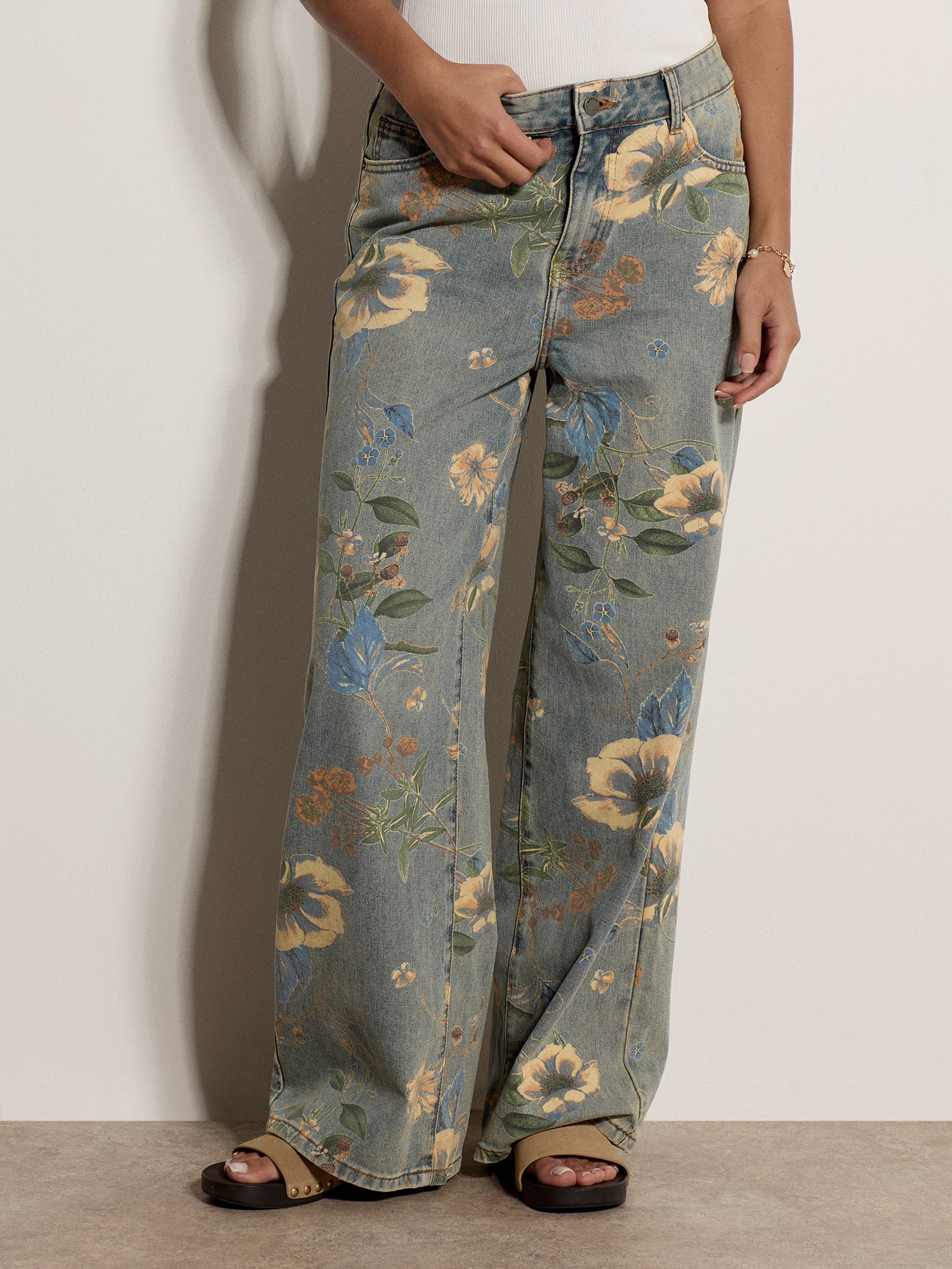 Apricot Weite Jeans »Washed Jeans« mit Blumenmuster