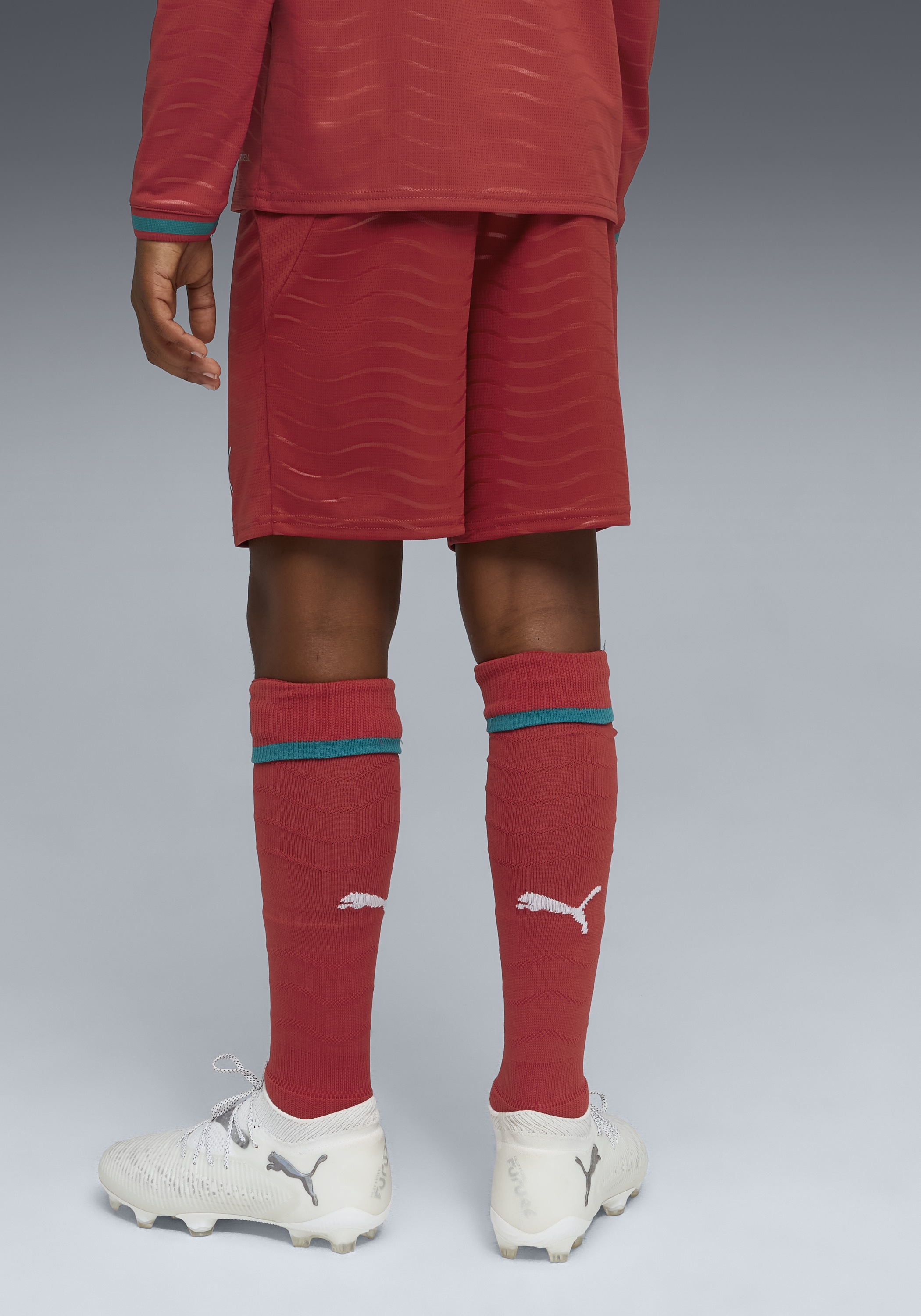 PUMA Trainingsshorts »FPF SHORTS REPLICA JR«  aus atmungsaktivem Material, mit DryCELL Technologie, Regular Fit