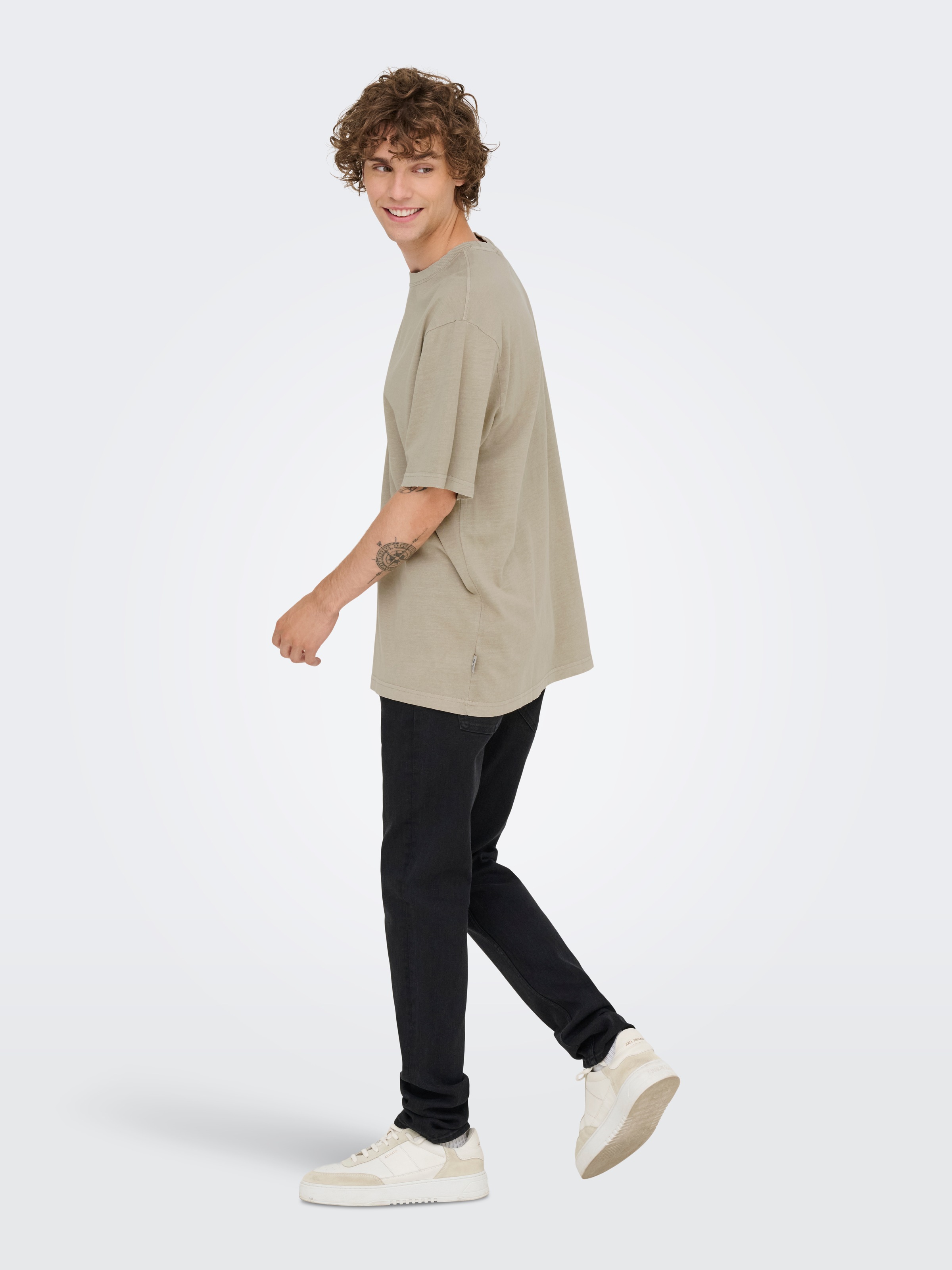 Thumbnail - ONLY & SONS Rundhalsshirt "ONSDISTRESS RLX SS TEE"