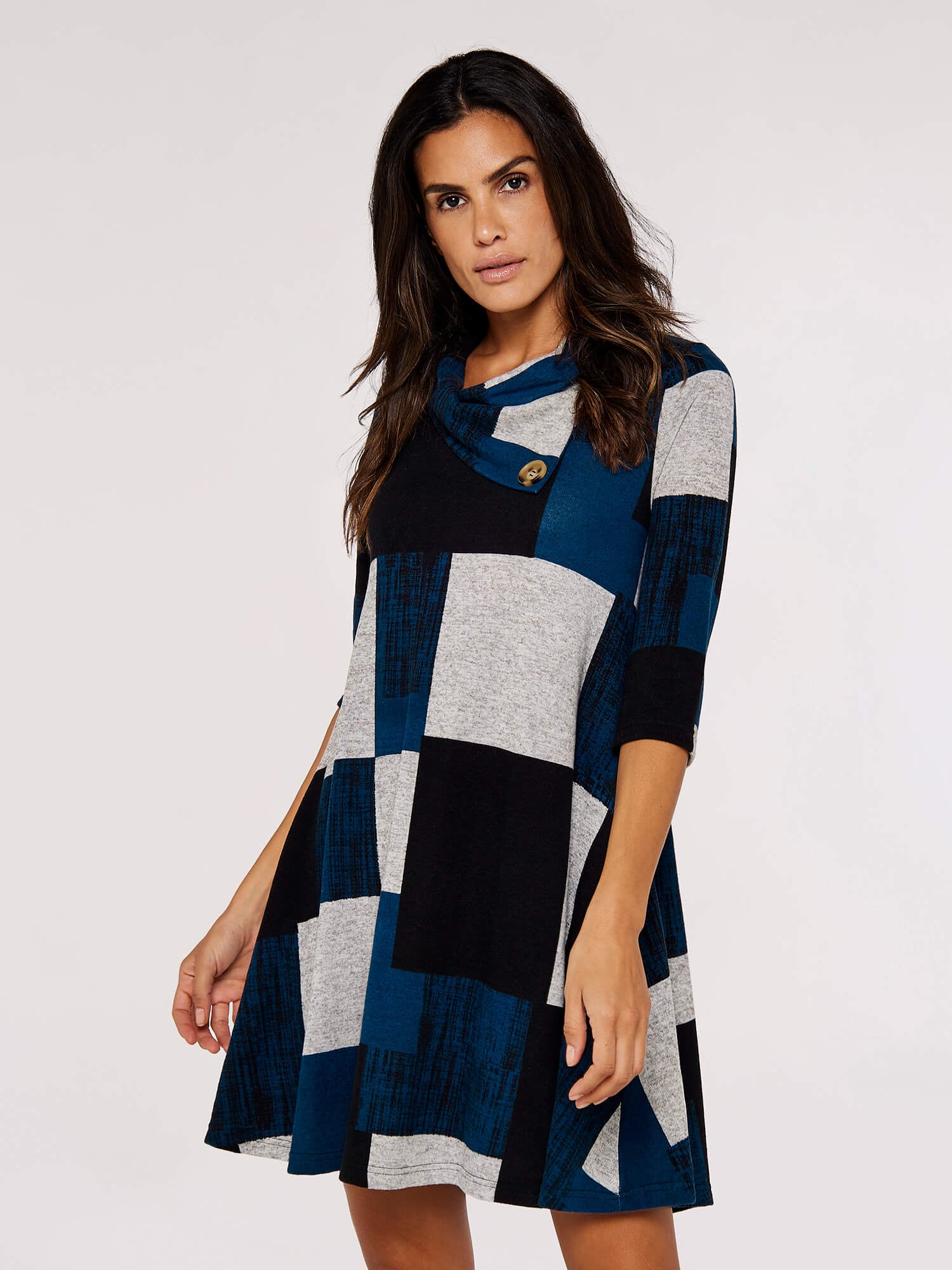 Apricot Strickkleid »Swing Dress« mit Umschlagkragen