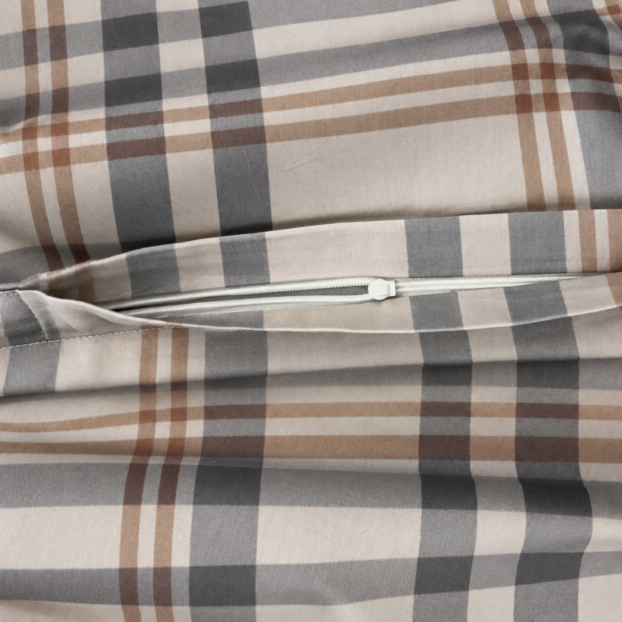 APELT Bettwäsche »John« 2 Bettwäsche-Set mit Reißverschluss, Baumwoll-Satin, Digitaldruck