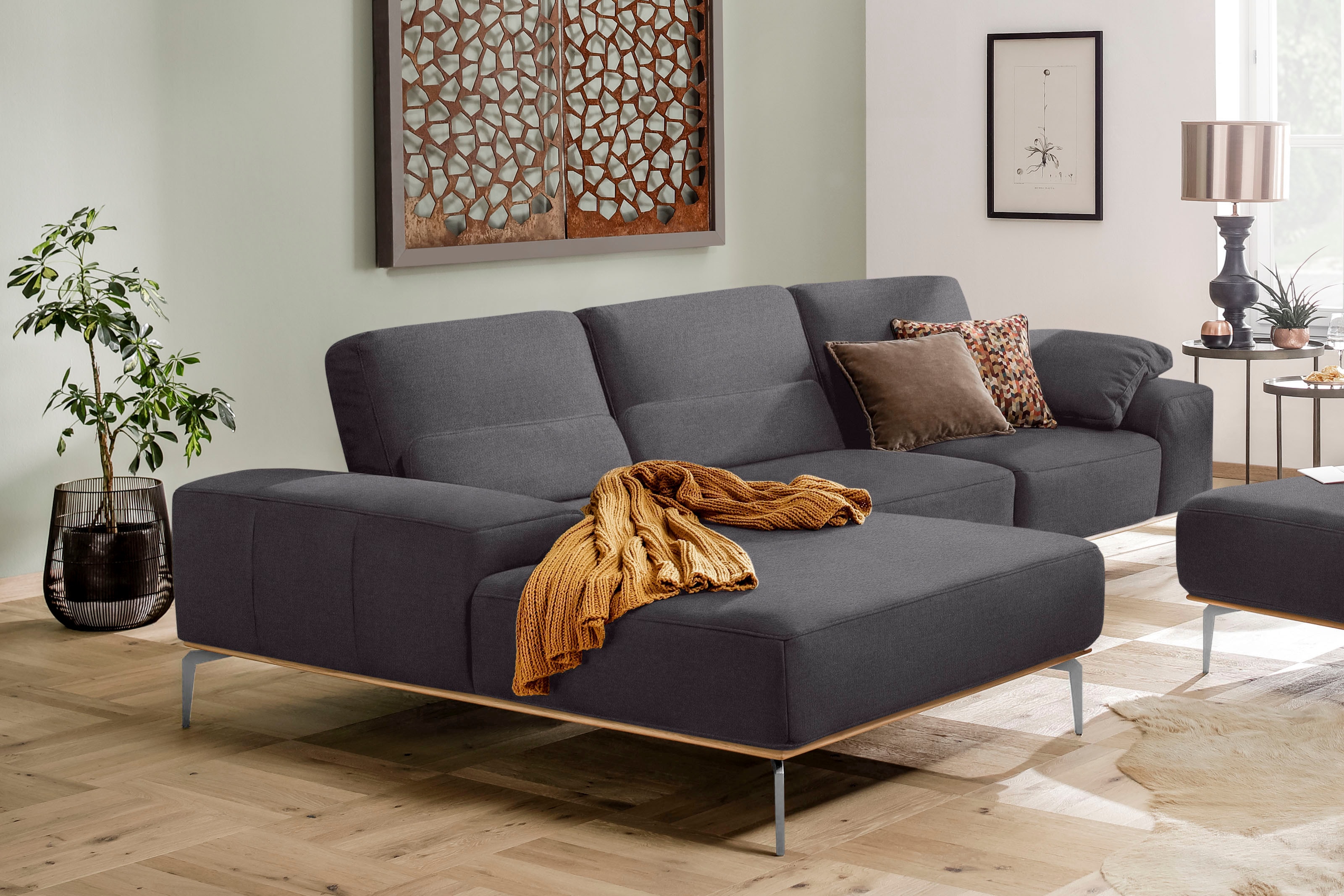W.SCHILLIG Ecksofa "run, Designsofa mit tollem Sitzkomfort, bequem, L-Form" mit elegantem Holzsockel, Füße in Chrom glänzend, Breite 319 cm