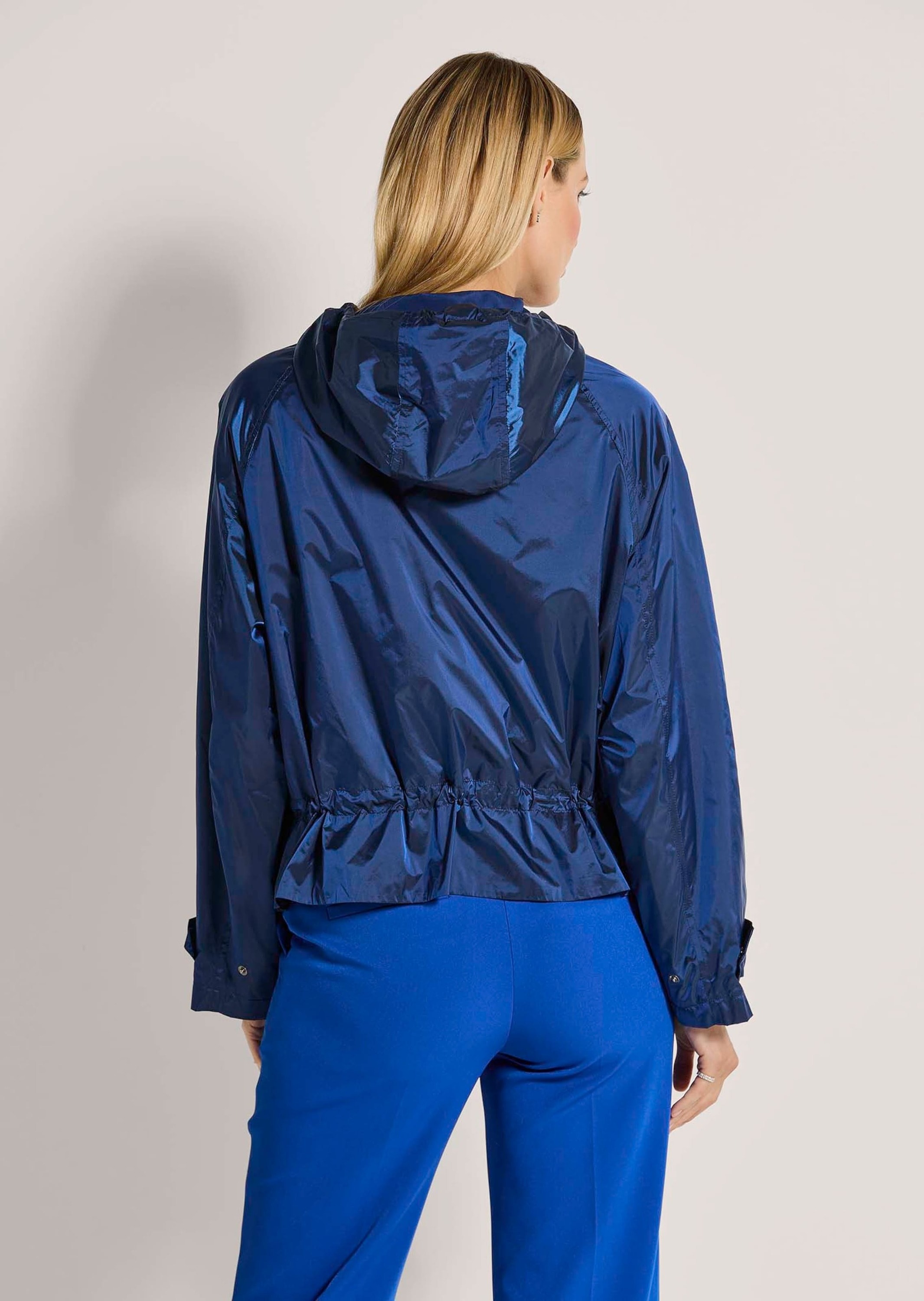 MADELEINE Kurzjacke »Jacke Kapuzenjacke mit Funktion«
