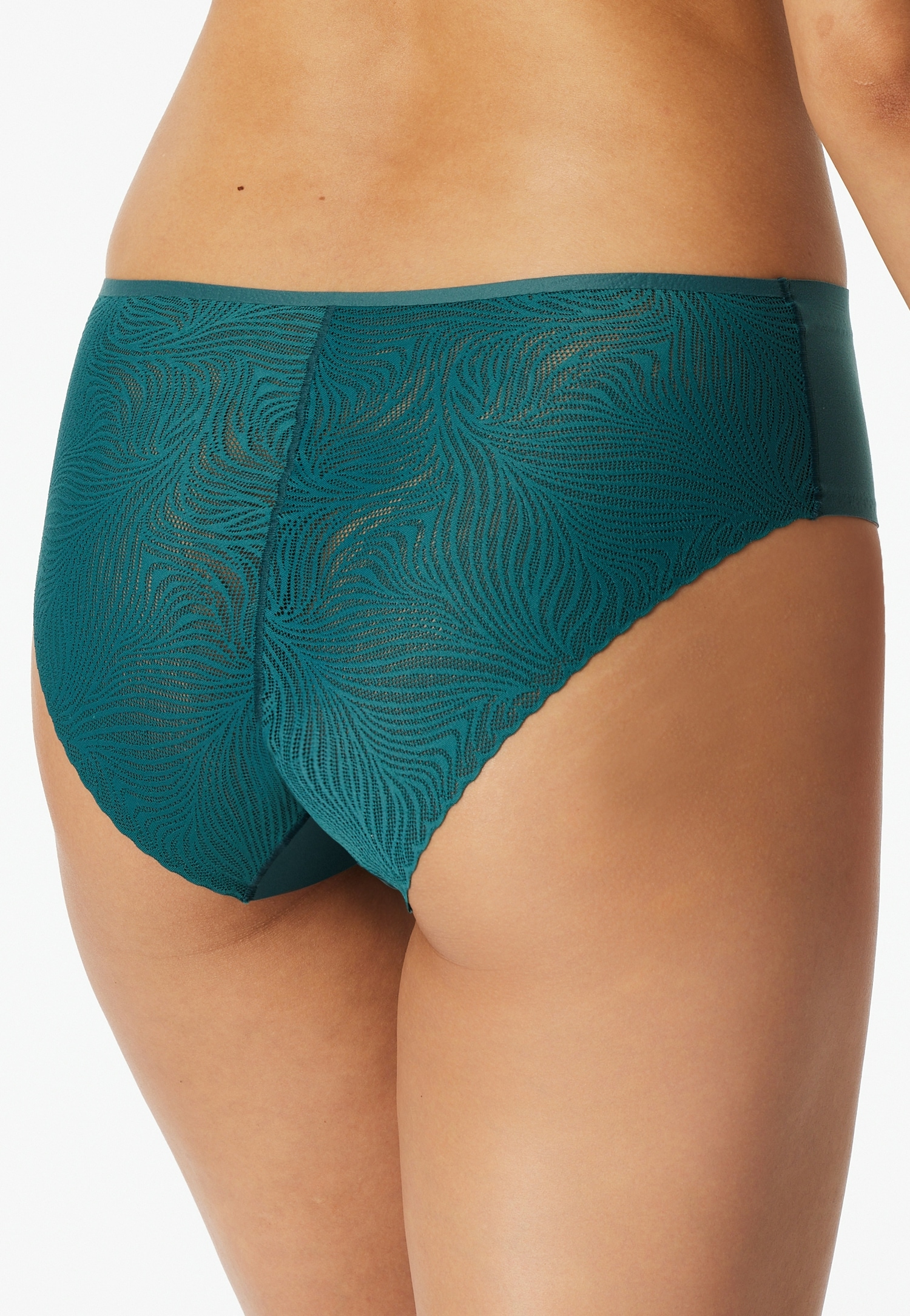 Schiesser Tai-Slip »Invisible Soft Lace« 0,  Single Jersey, Lasercut-Abschlüsse, Spitzeneinsatz hinten