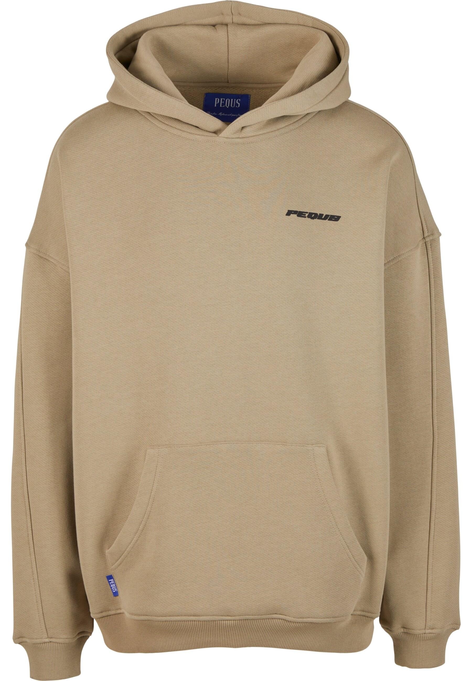 PEQUS Kapuzensweatshirt "PEQUS PEQUS Plágia Chest Logo Hoodie" 1 Stk. tlg. günstig online kaufen