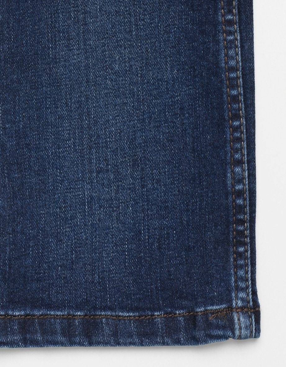 bugatti 5-Pocket-Jeans »Regular Fit«, aus Authentic Denim mit Stretch-Komfort