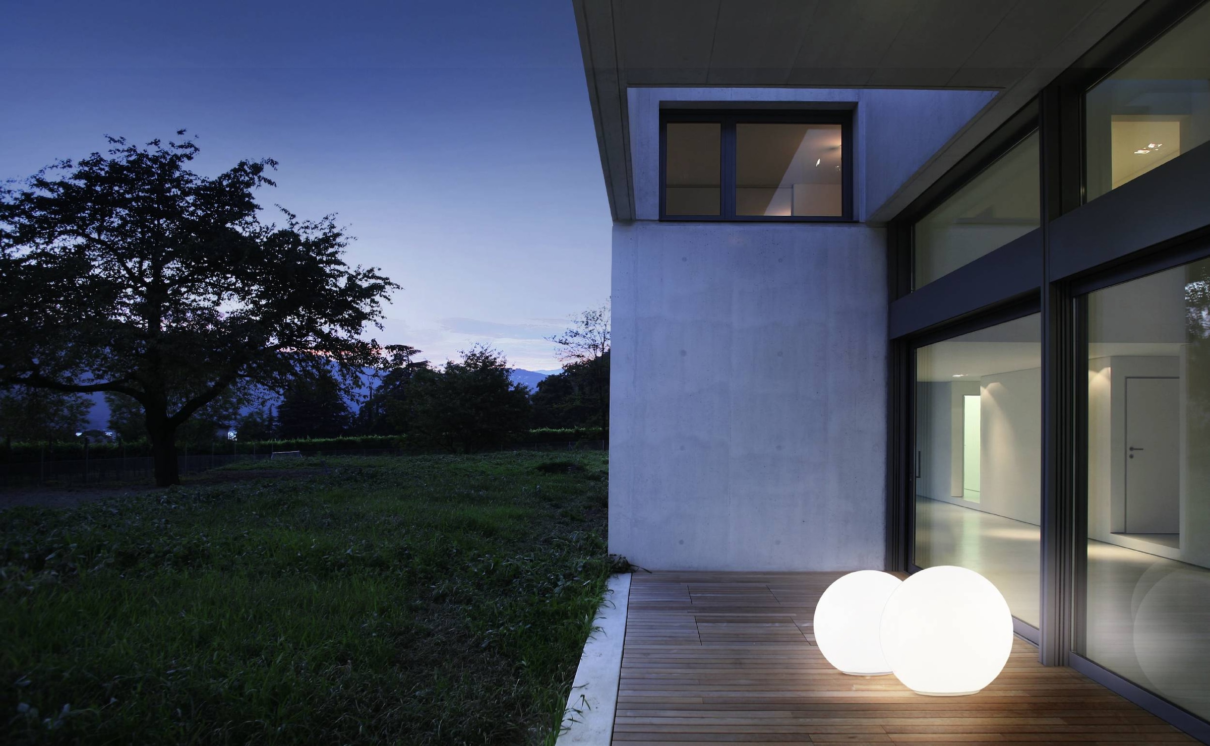 EGLO Stehlampe »Monterolo Garten Kugel, Stehlampe, Außenleuchte, Kunststoff, E27, IP65« E27 1 Stk.