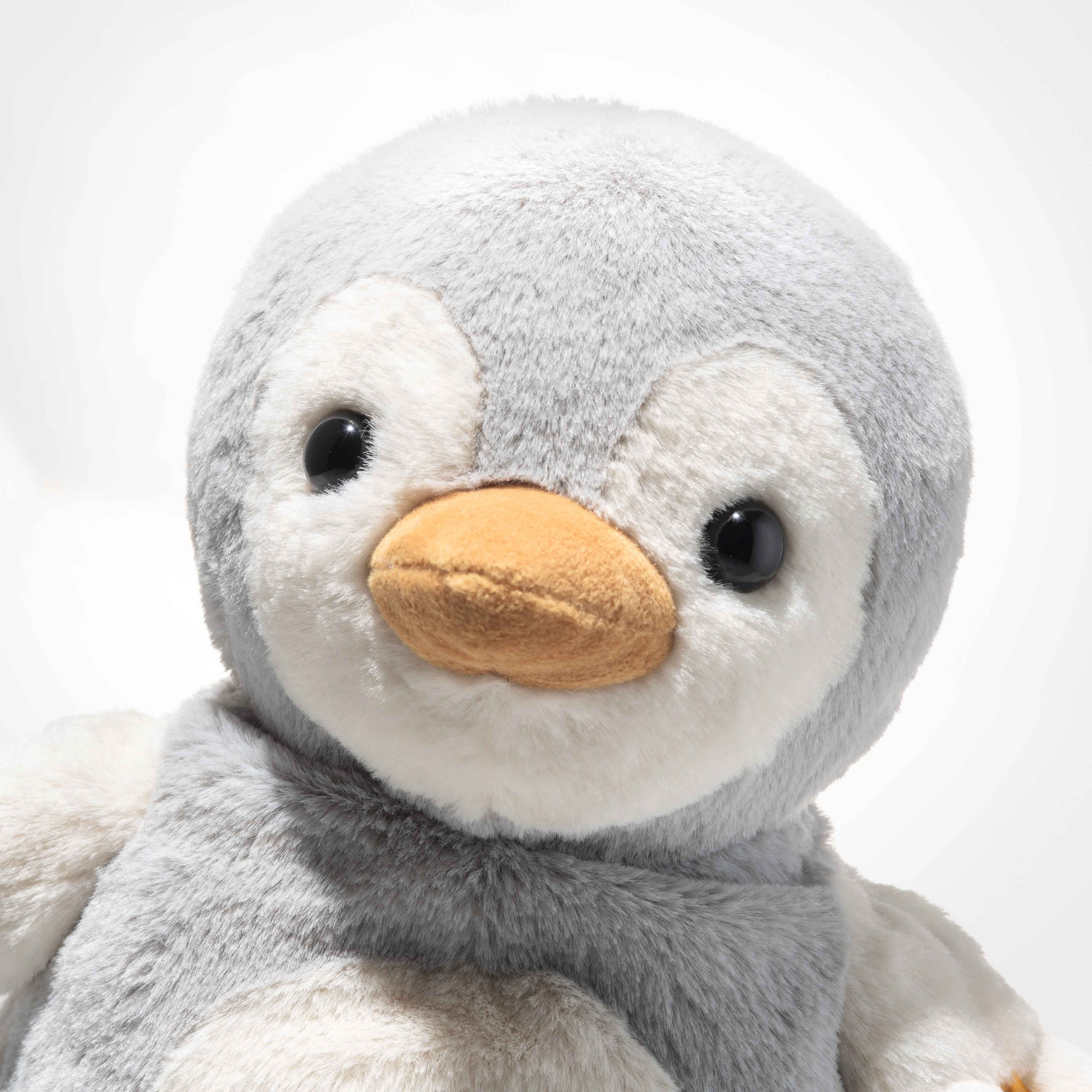 Steiff Kuscheltier »Lio Pinguin, 22 cm, grau/weiß, mit Licht«