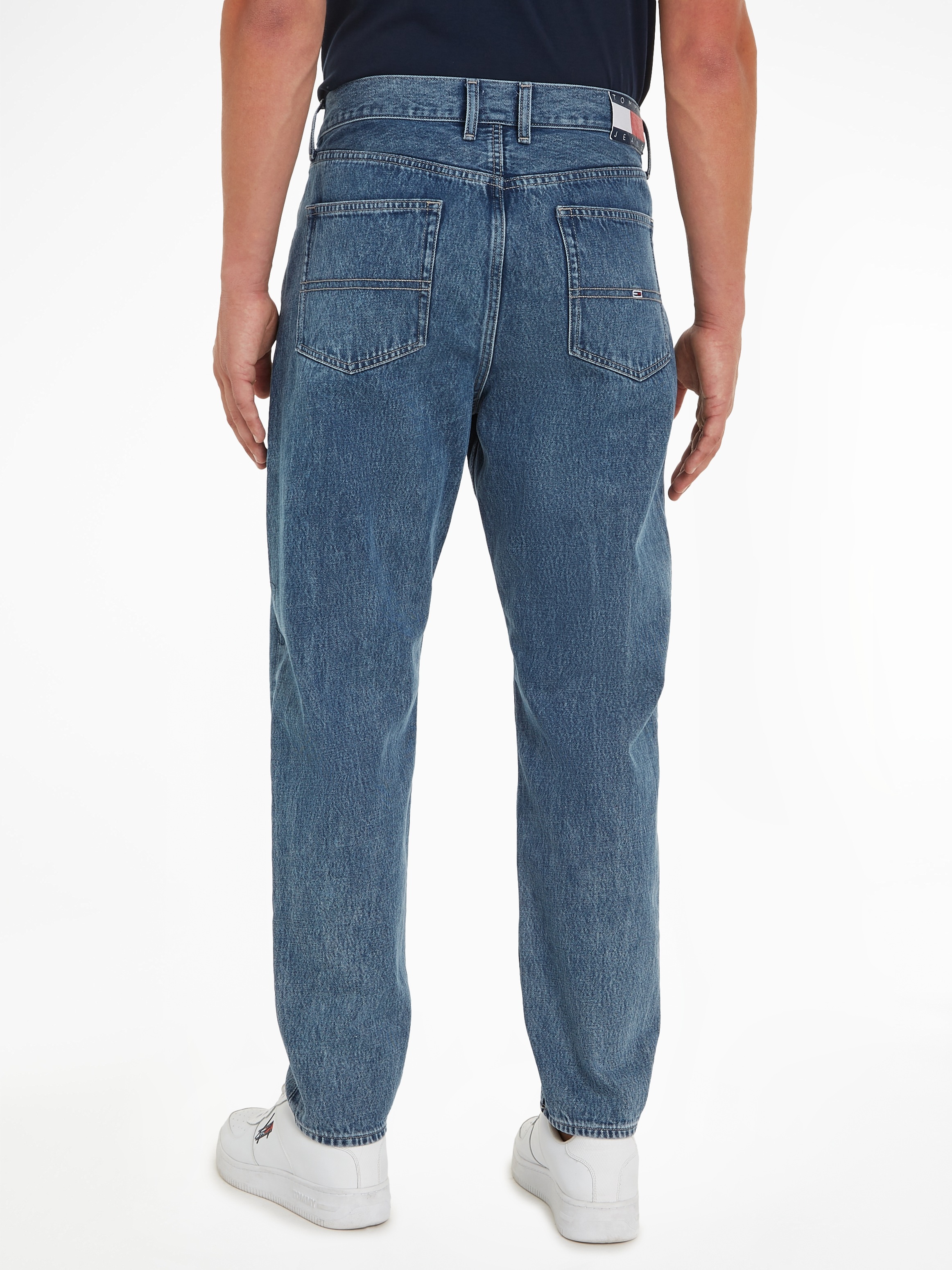 Tommy Jeans Tapered-fit-Jeans ISAAC RLXD TAPERED im 5-Pocket-Style günstig online kaufen