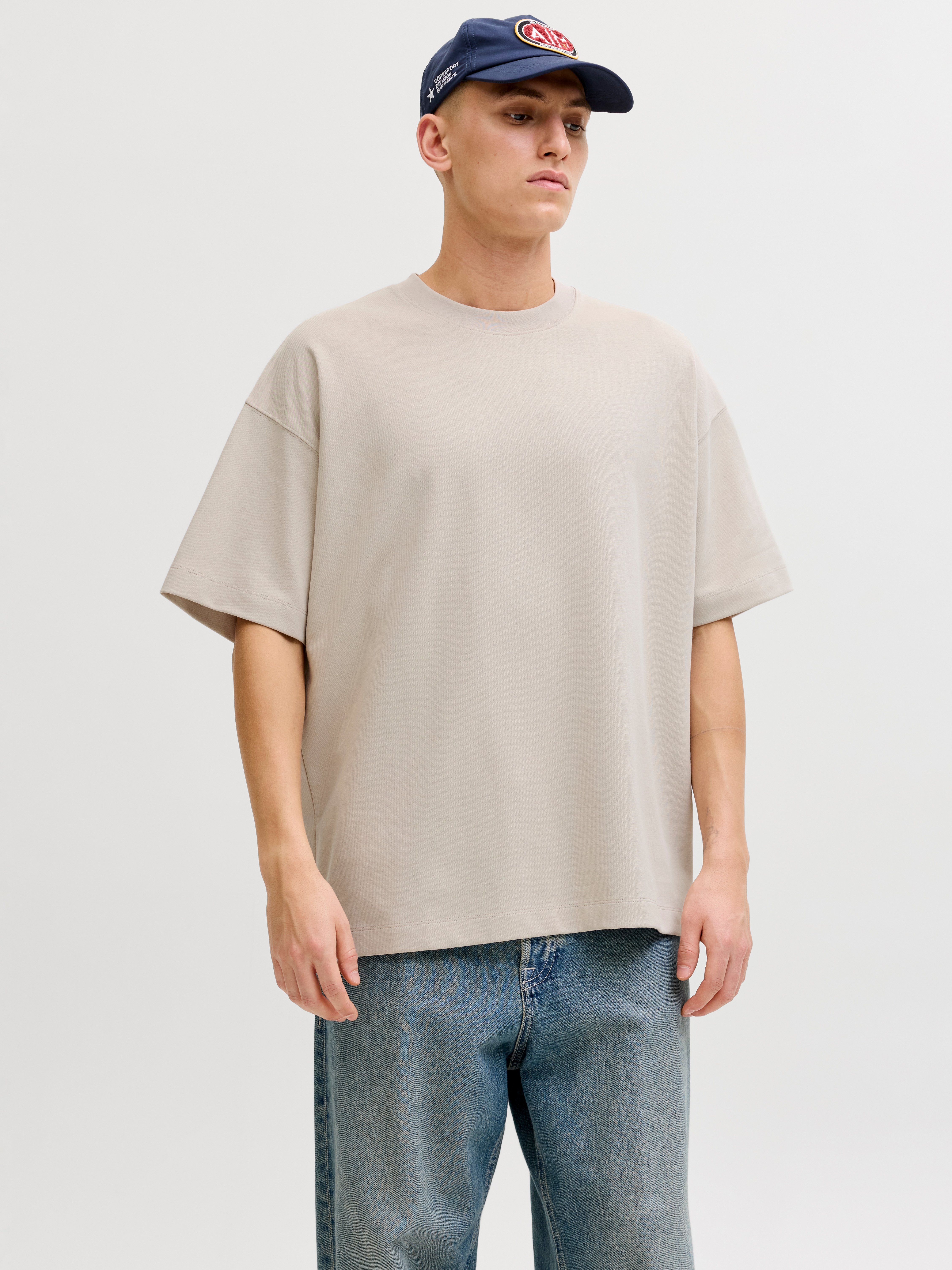 Jack & Jones T-Shirt "JJEBARRON TEE SS O-NECK NOOS" Baumwollmischung, loose fit