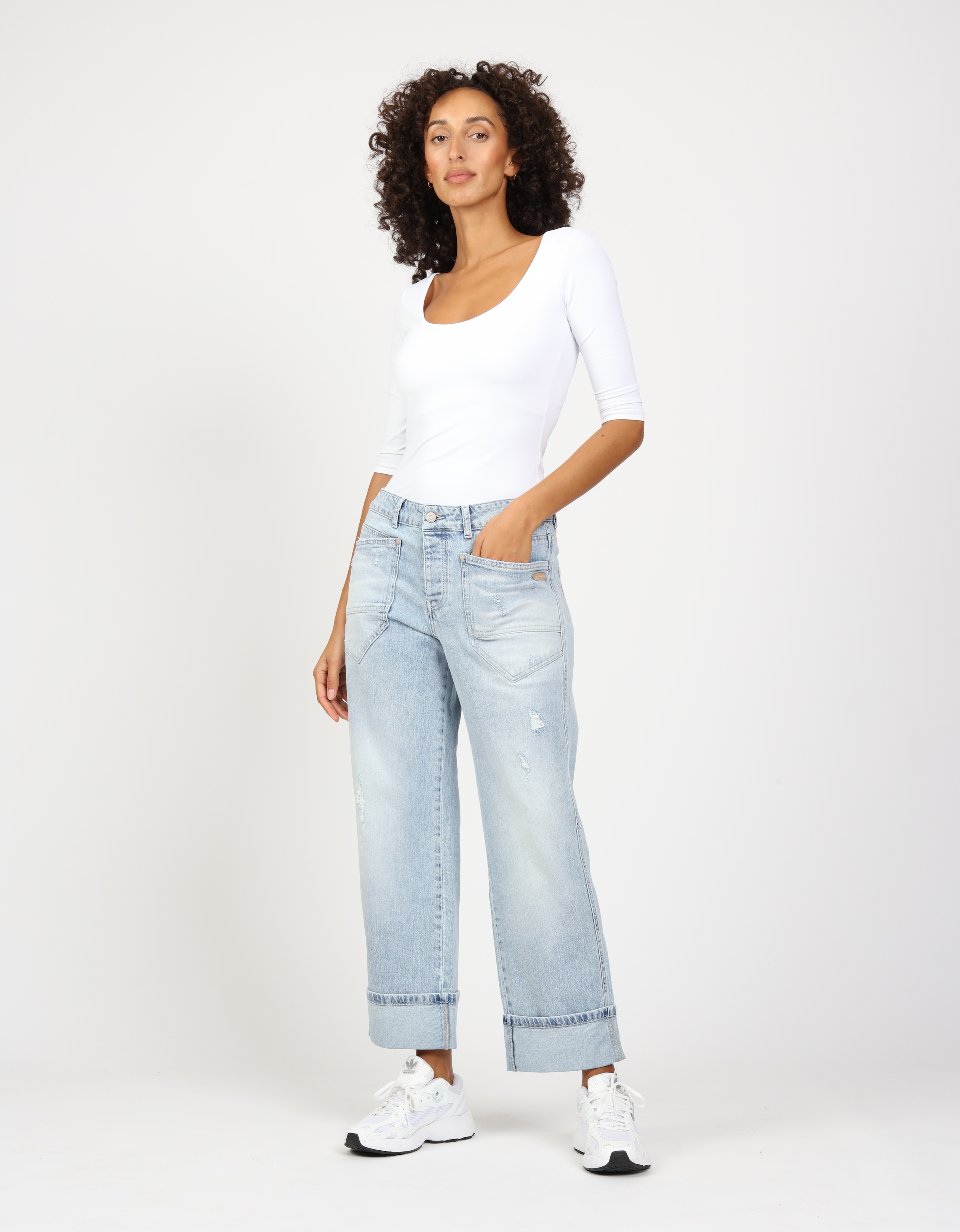GANG Loose-fit-Jeans »94ROBERTA«, mit übergroßen aufgesetzten Taschen