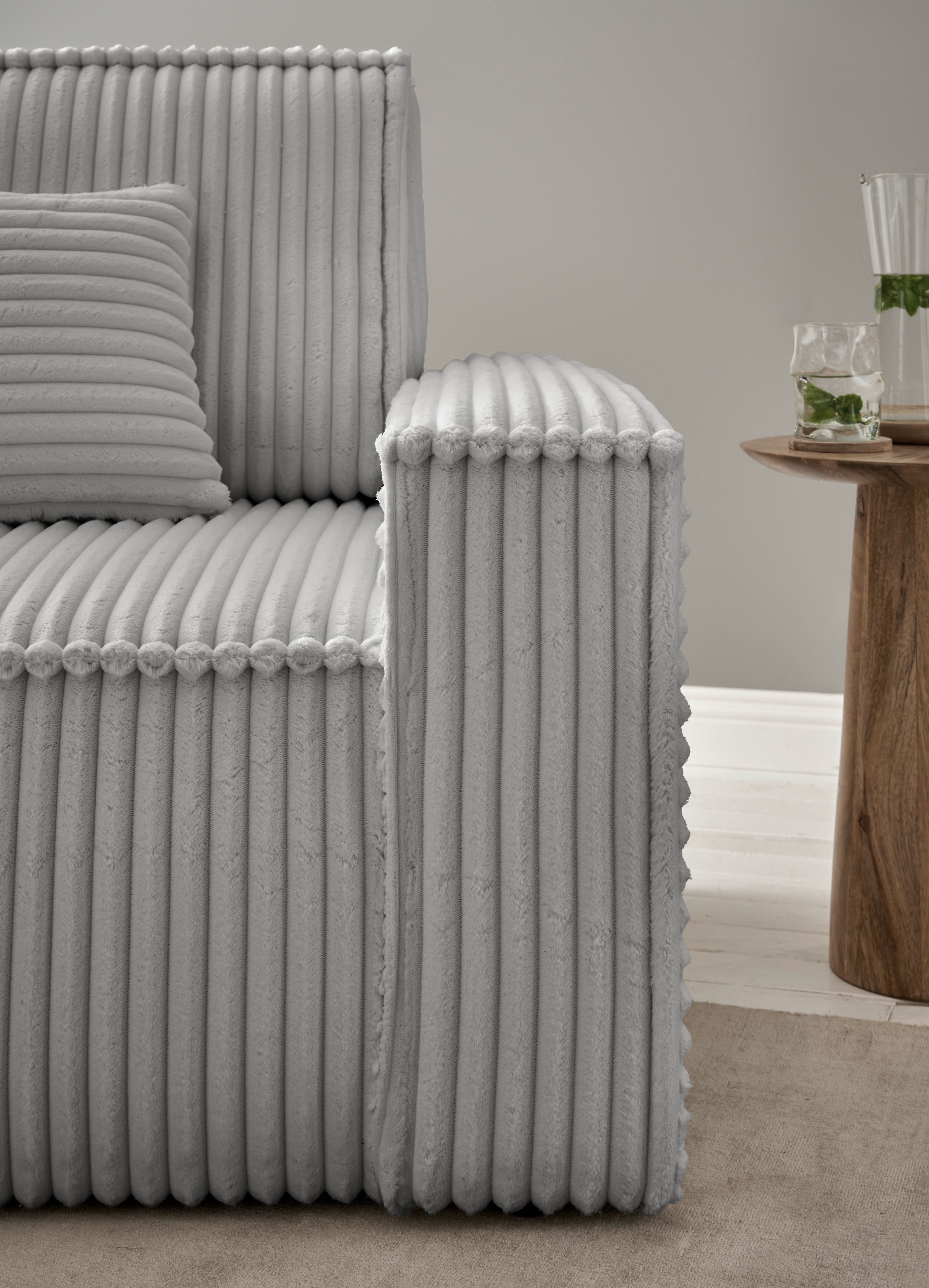 andas Ecksofa »Finnley Schlafsofa 267 cm in Bouclé, Struktur fein u. Cord, L-Form,«, Schlaffunktion m. Bettkasten (136/210 cm), Bouclé, Struktur und Cord