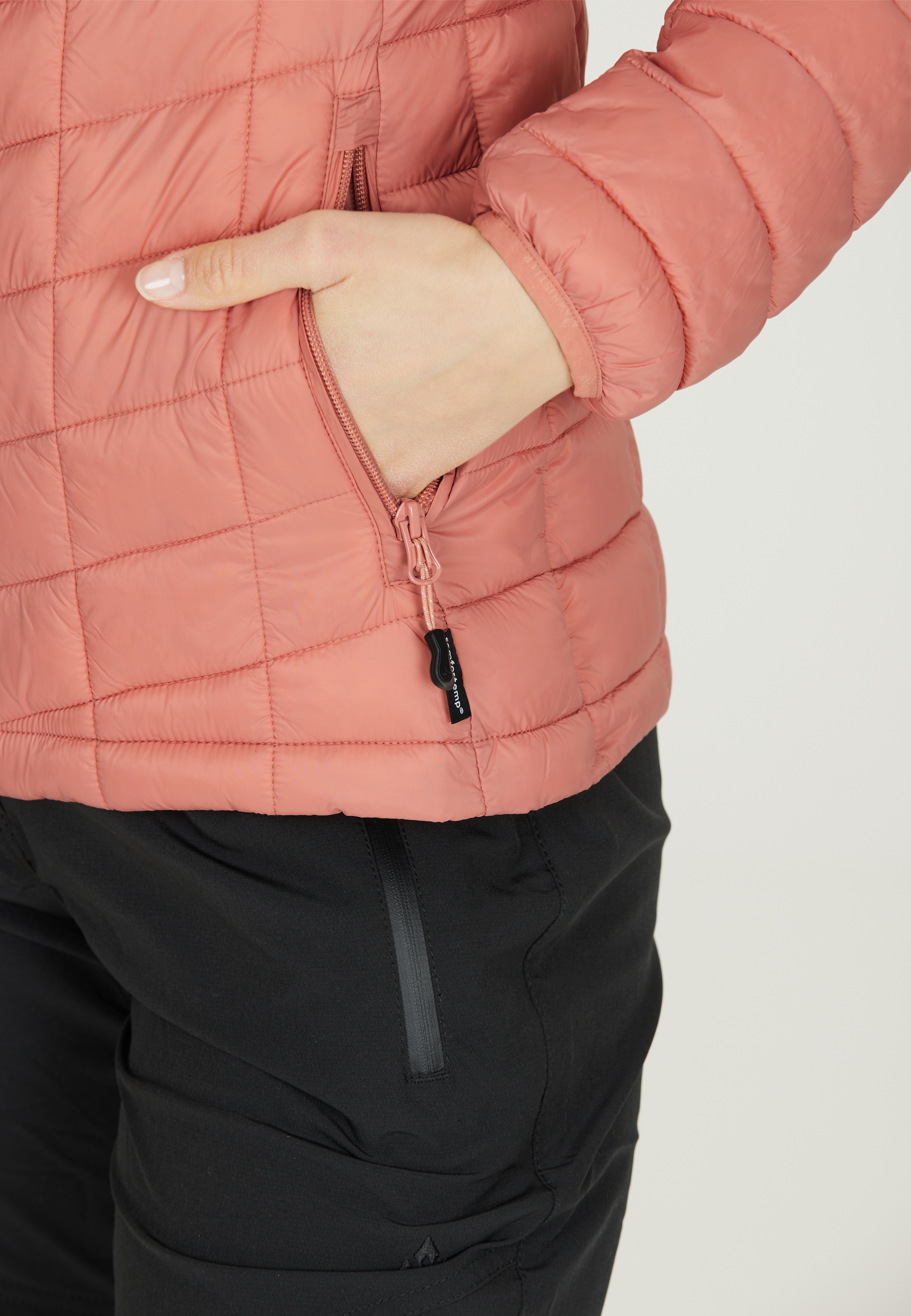 WHISTLER Outdoorjacke »Kate«, in tollem Stepp-Design