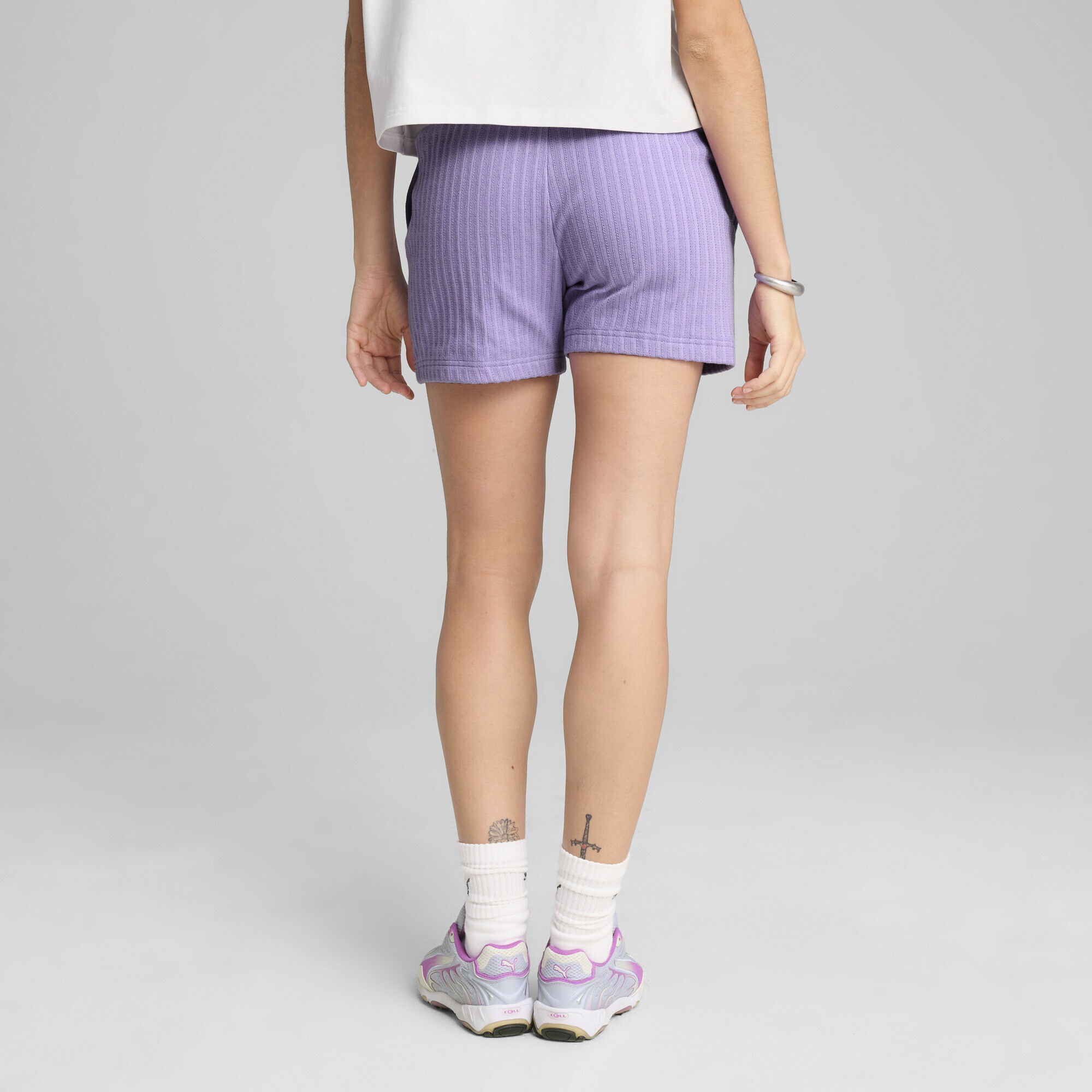 PUMA Sporthose »WARDROBE ESS 4" Pointelle-Shorts Damen«
