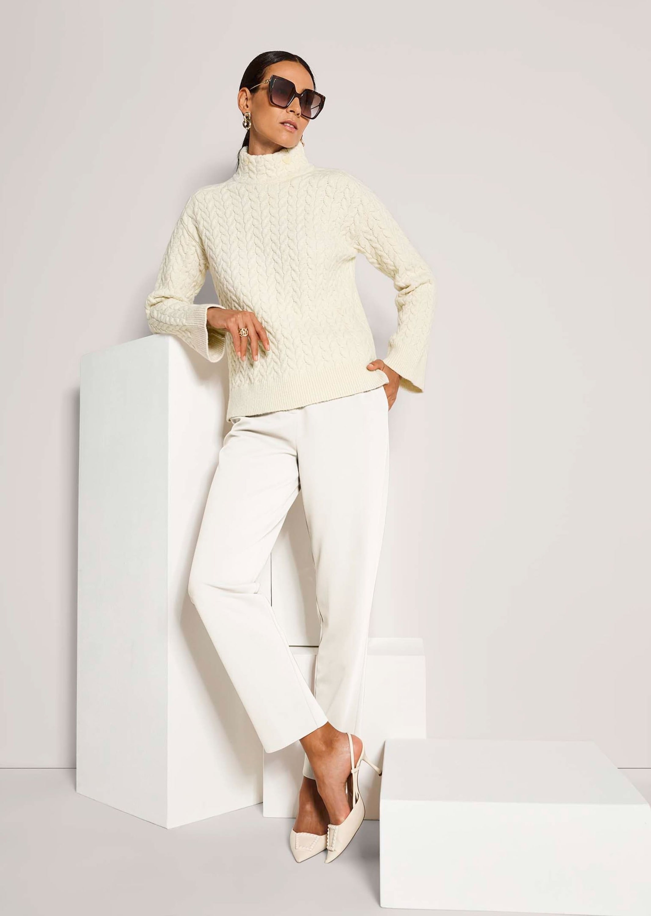 MADELEINE Longpullover »Strickpullover Eleganter Baumwollpullover mit Zopfmuster« Allover Zöpfe