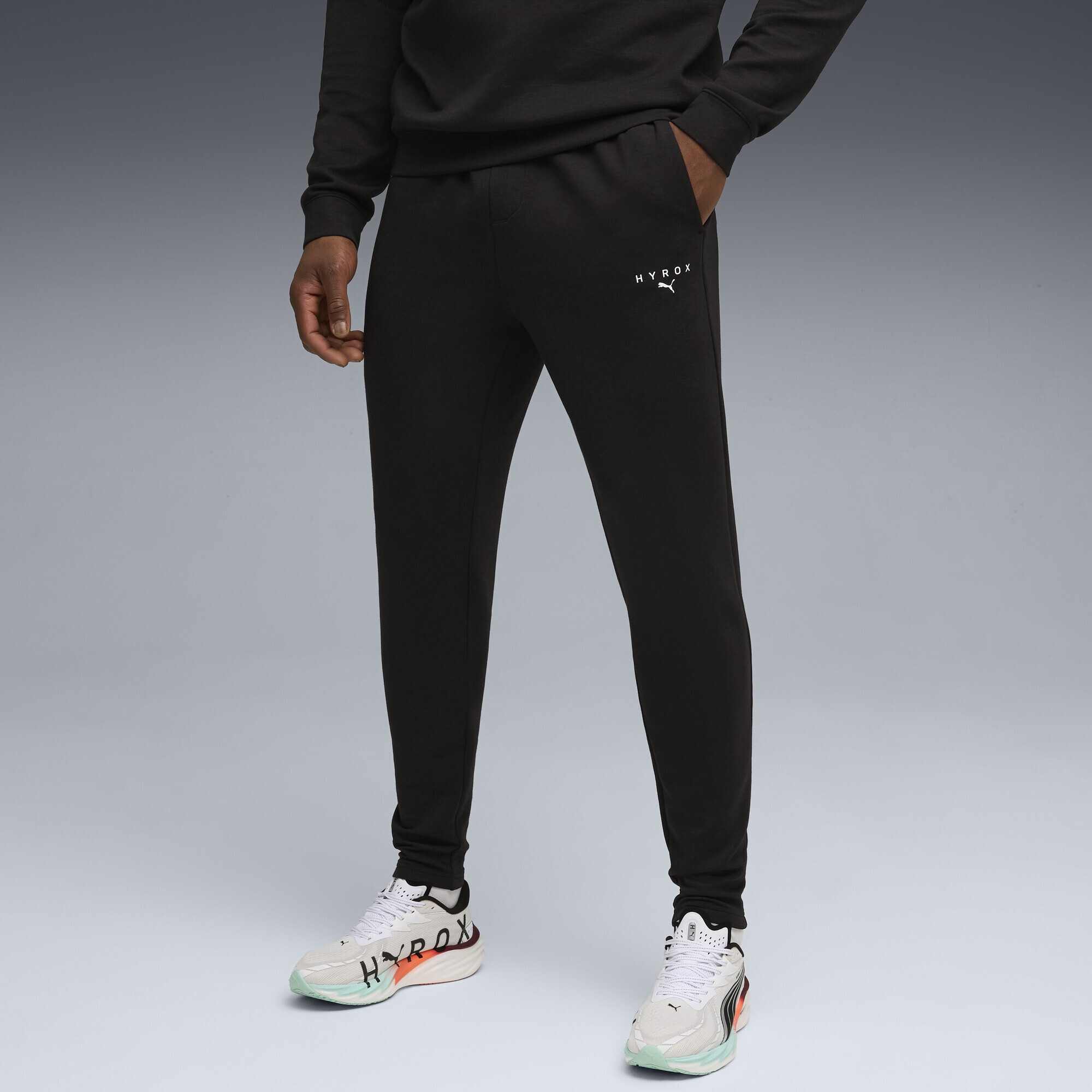 PUMA Trainingshose »PUMA x HYROX CLOUDSPUN Elevated Hose Herren«