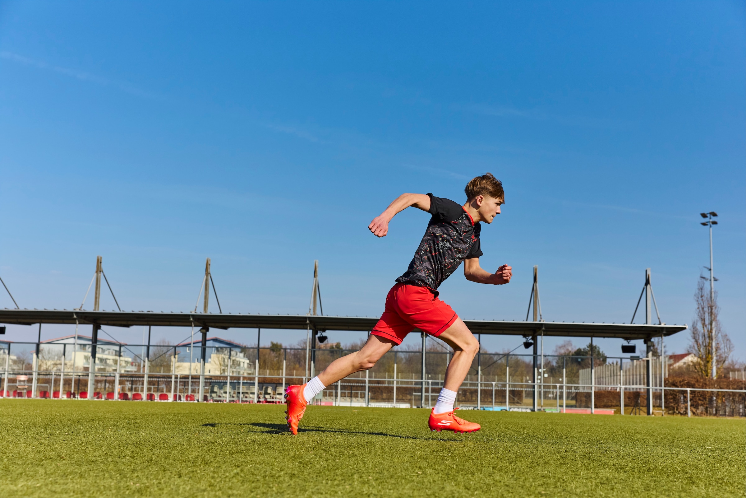Skechers Fußballschuh »Skechers Soccer™ Harry Kane SKX_1.5 (HK) Jr Youth FG™«, Kunstrasenschuh, Rasenschuh in der Harry Kane Player Edition Schuh