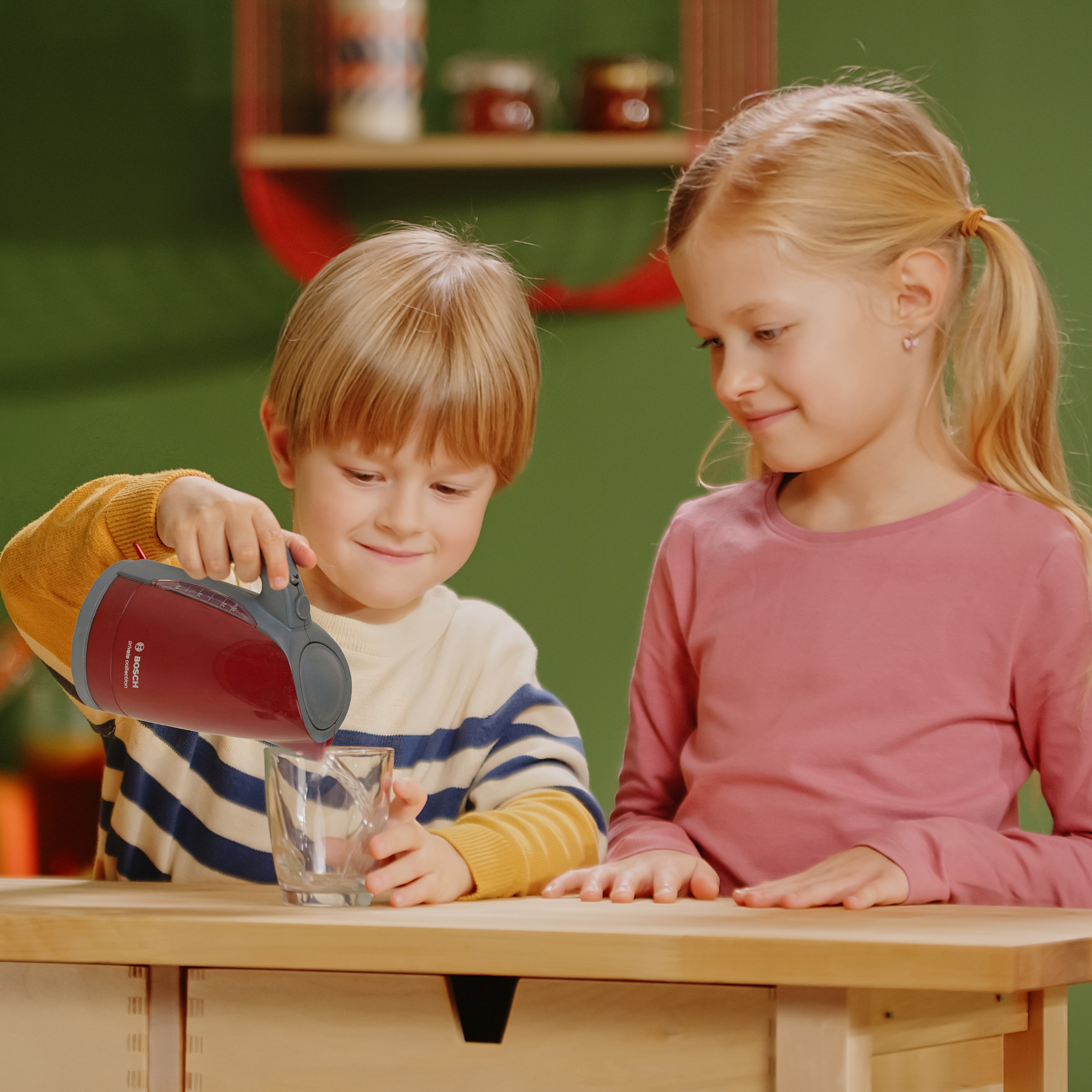 Klein Kinder-Wasserkocher »Bosch Spielzeug-Wasserkocher« nur zum Spielen für Kinder