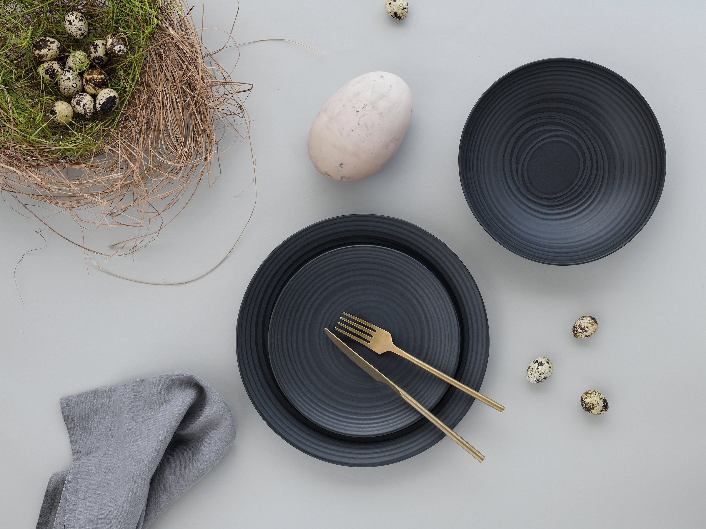 CreaTable Tafelservice »Geschirr-Set Lava Stone«, (Set, 12 tlg., Teller Set für 4 Personen), Service, schwarz, Reliefdekor, Made in Europe, 12 Teile für 4 Personen