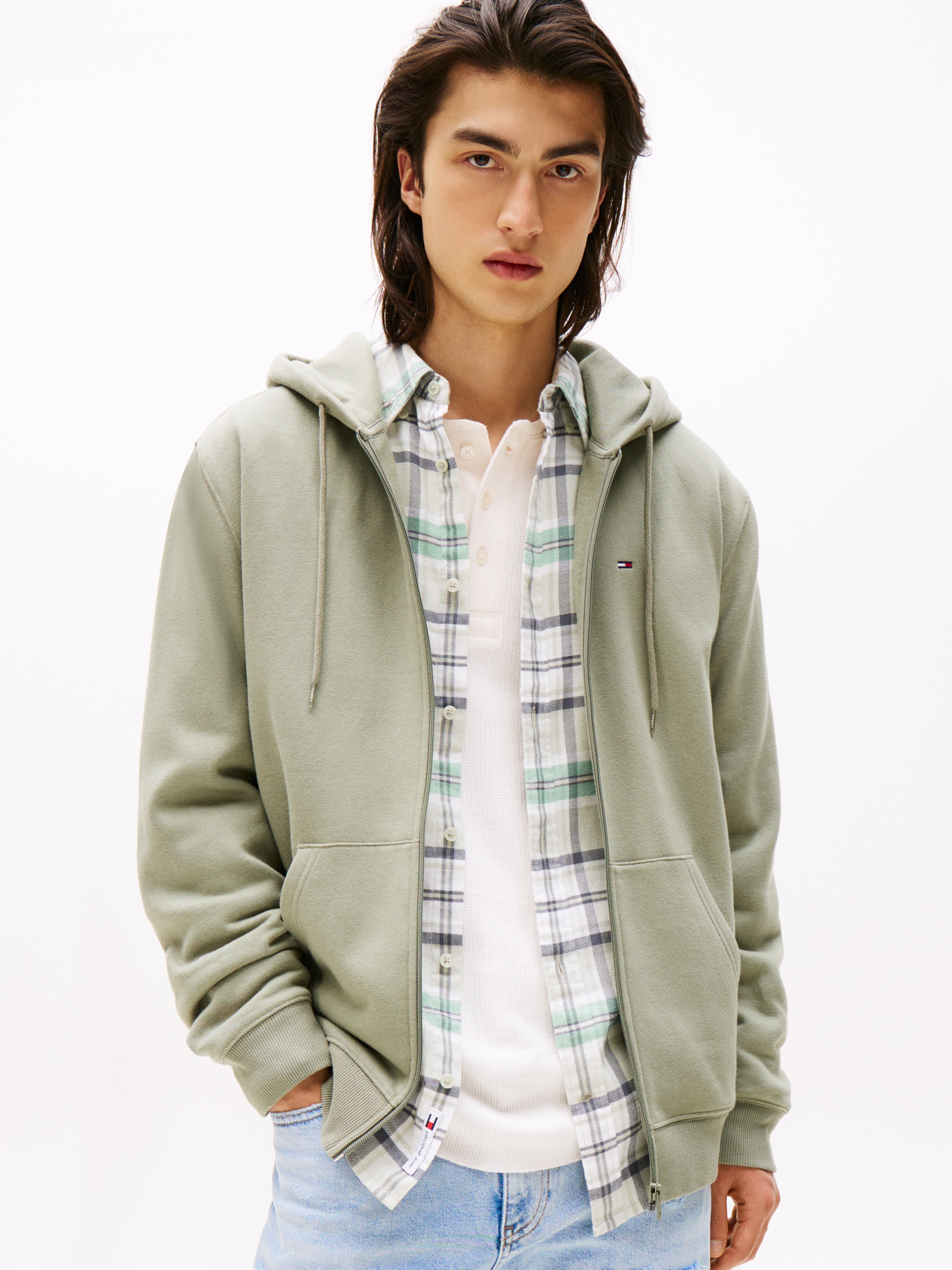 Tommy Jeans Sweatshirt "TJM REG S FLAG ZIP FLEECE THRU", mit bestickten Mar günstig online kaufen