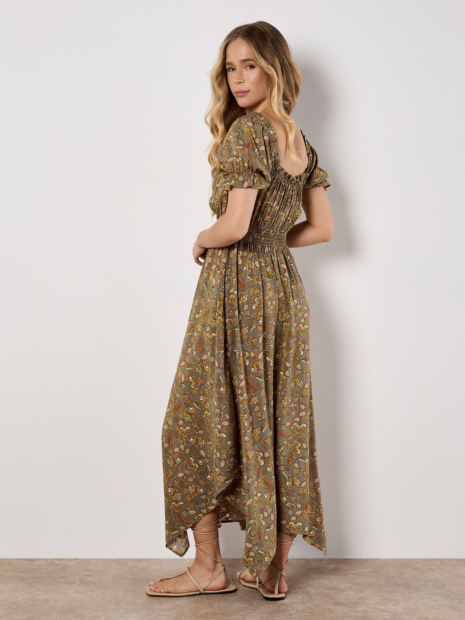 Apricot Midikleid »Florales Kleid« mit Smokdetails