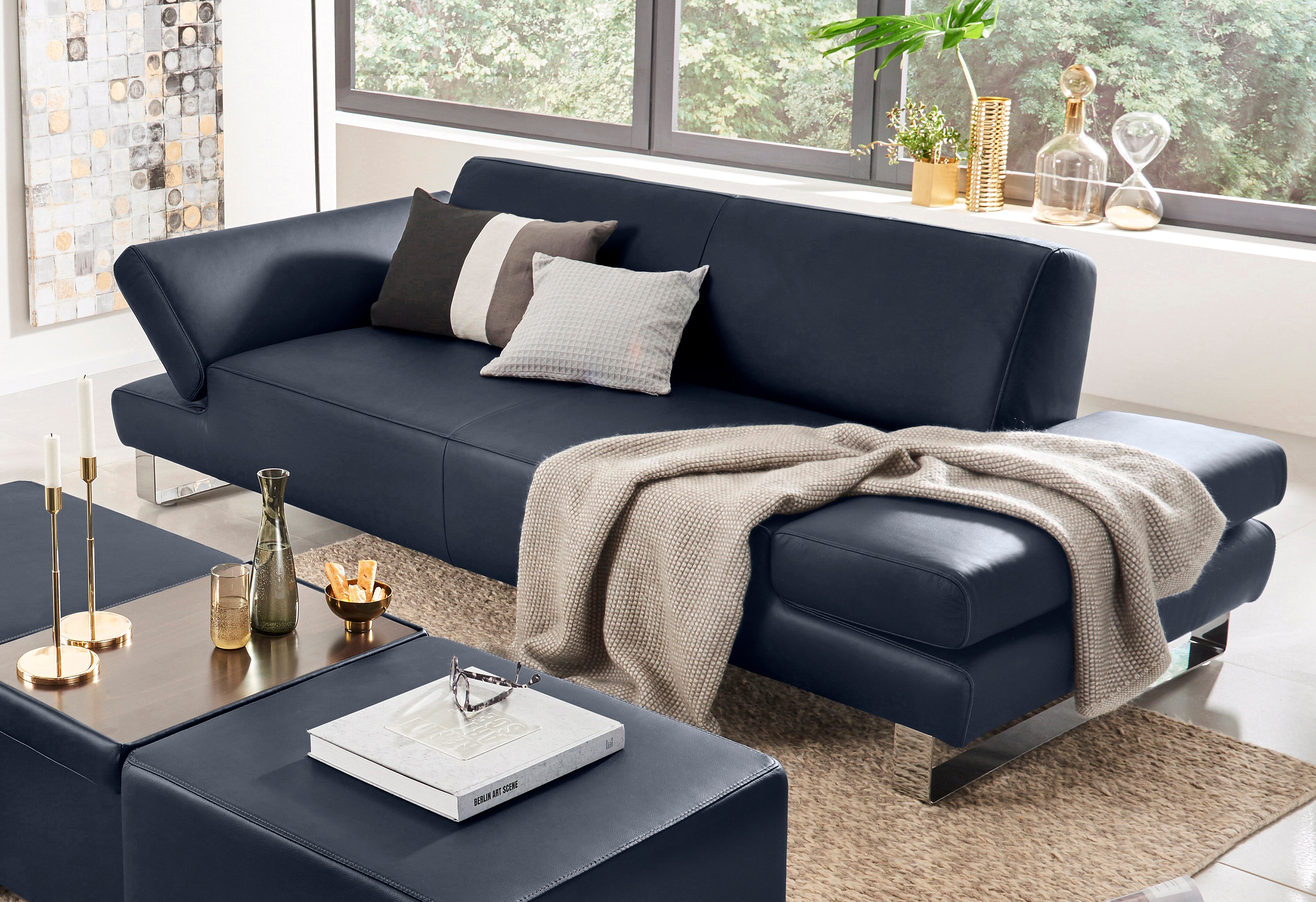 W.SCHILLIG 2-Sitzer "taboo Designsofa mit hohem Sitzkomfort" mit Übertiefe, inklusive Armlehnenverstellung, mit Kontrastnaht