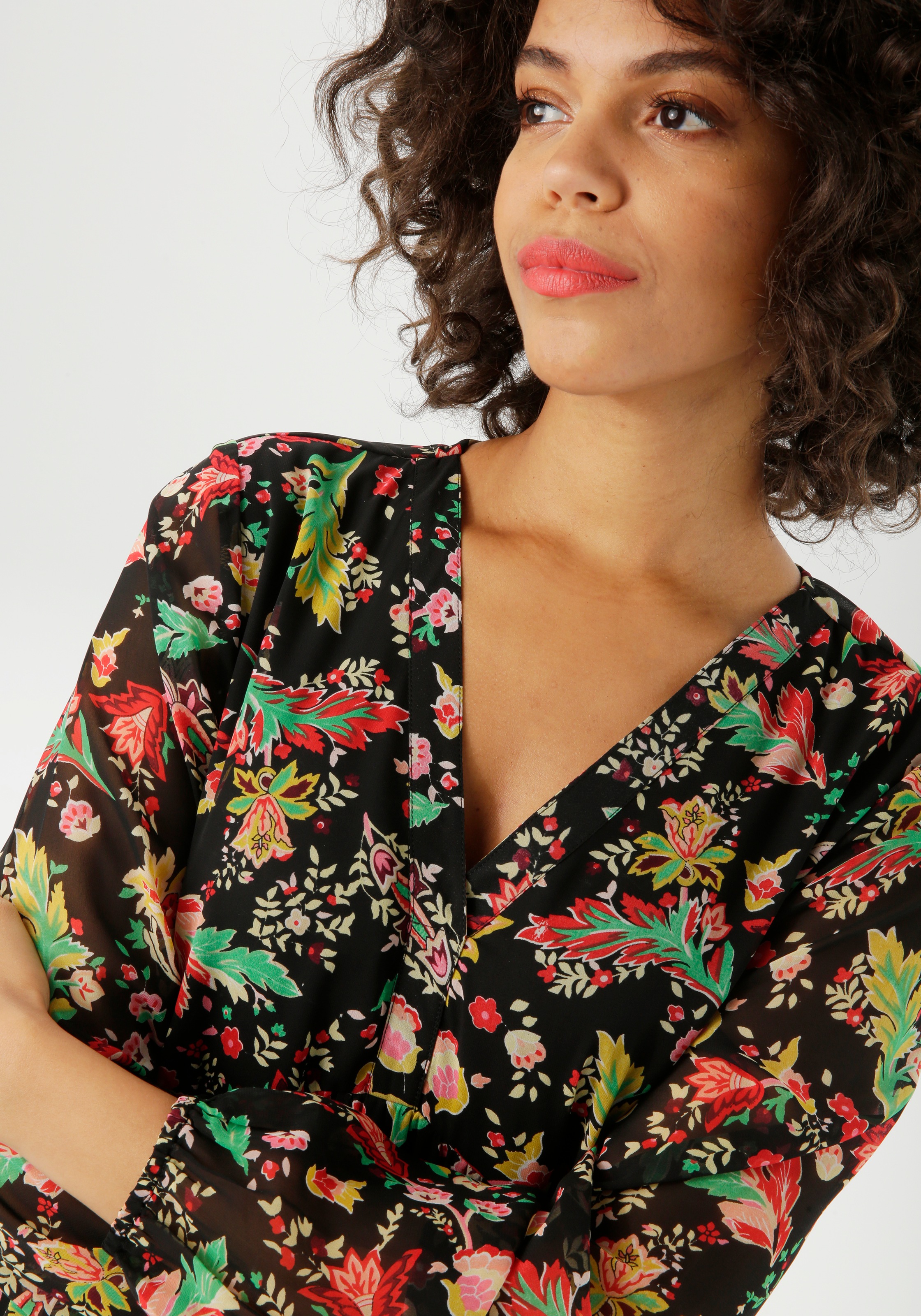 Aniston CASUAL Maxikleid, mit farbenfrohem Blumendruck - jedes Teil ein Unikat - NEUE KOLLEKTION