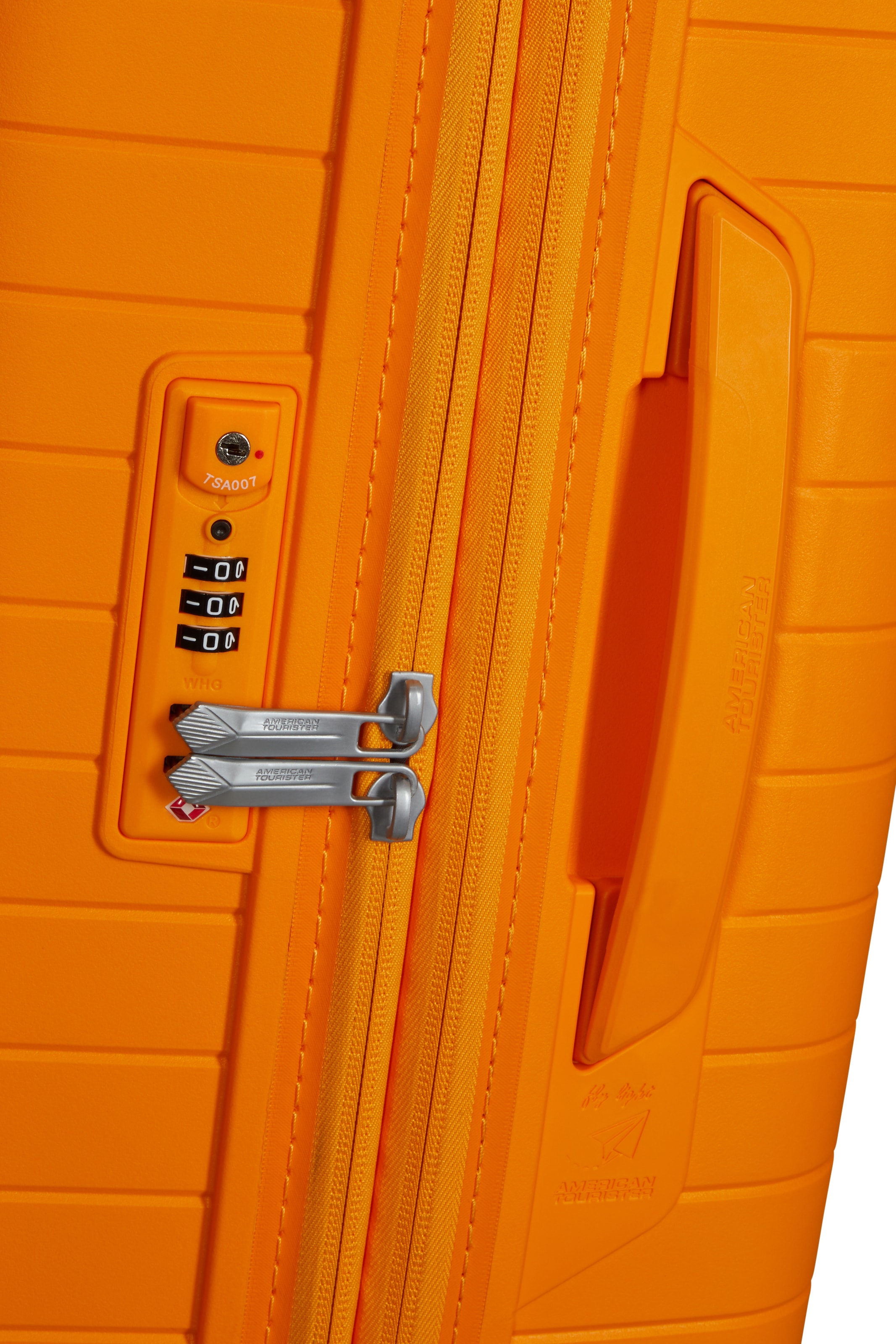 American Tourister® Hartschalen-Trolley »FASTFORWARD, verschiedene Größen und Farben«, 4 Rollen, Hartschalen-Koffer personalisierbar TSA-Schloss Volumenerweiterung