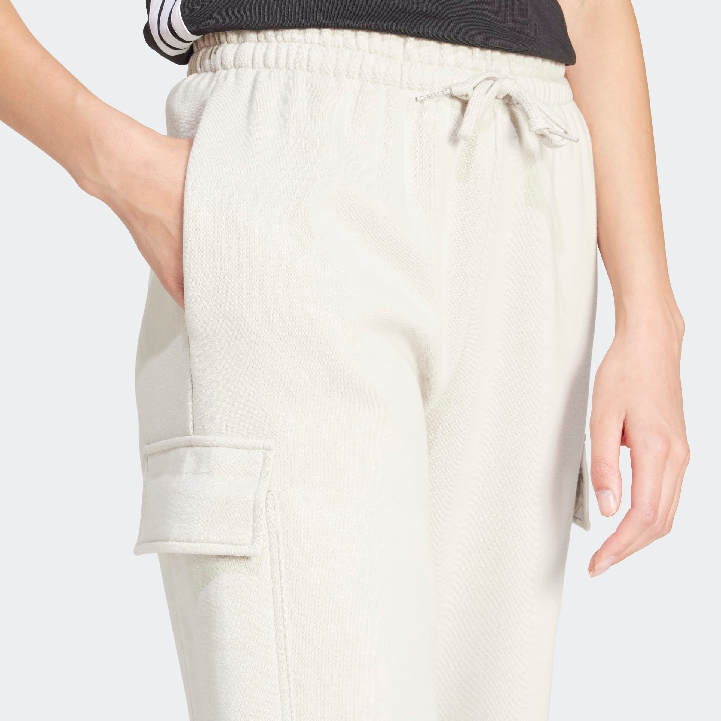 adidas Sportswear Sporthose "W LIN FL CARGO", (1 tlg.), Cargohose mit flaus günstig online kaufen
