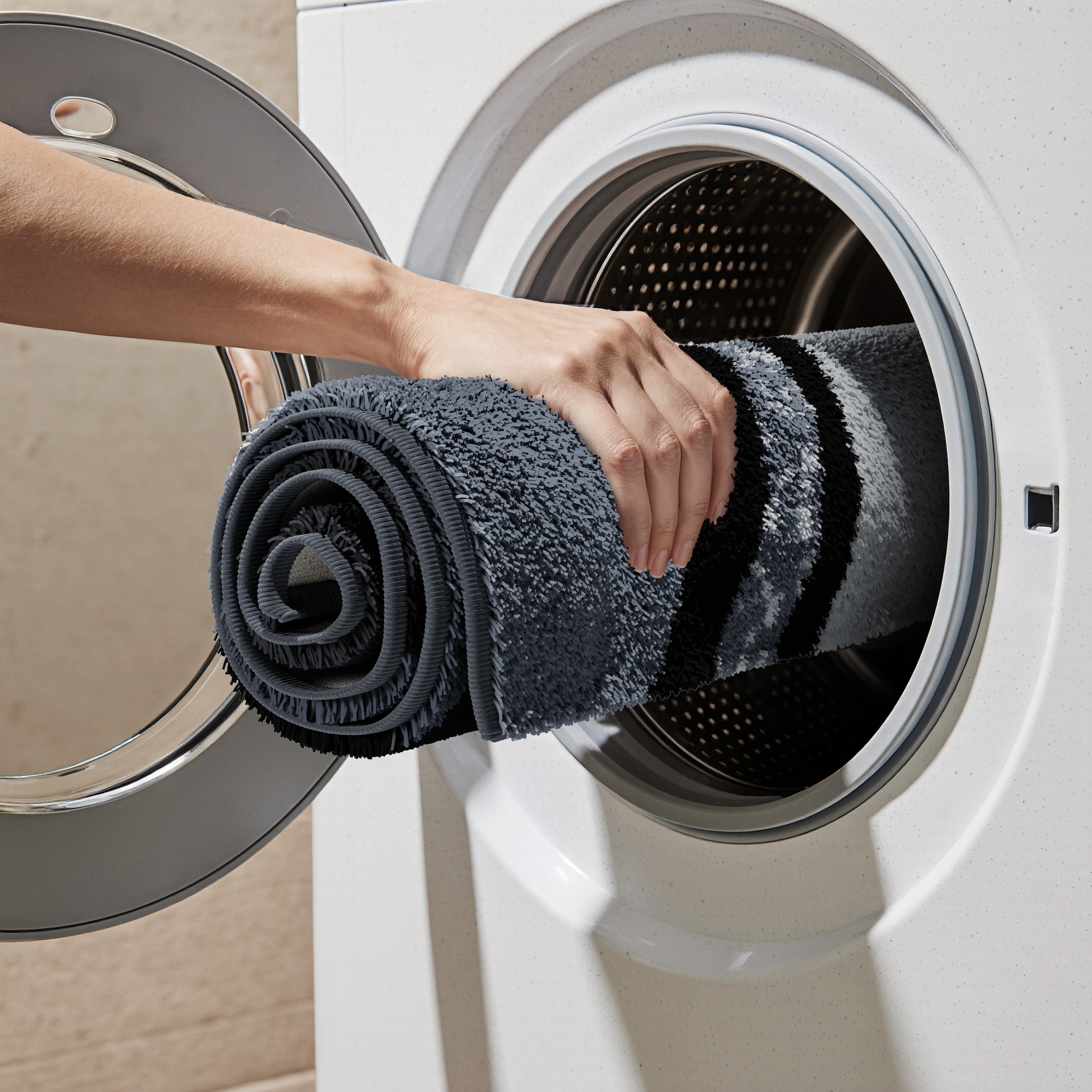 Grund Badematte »Belize, Badvorleger, Badezimmer Teppich, sehr weich«, rutschhemmend beschichtet, schnell trocknend-fußbodenheizungsgeeignet, weiche Haptik, auch als 3 teiliges Set erhältlich, Made in Europe