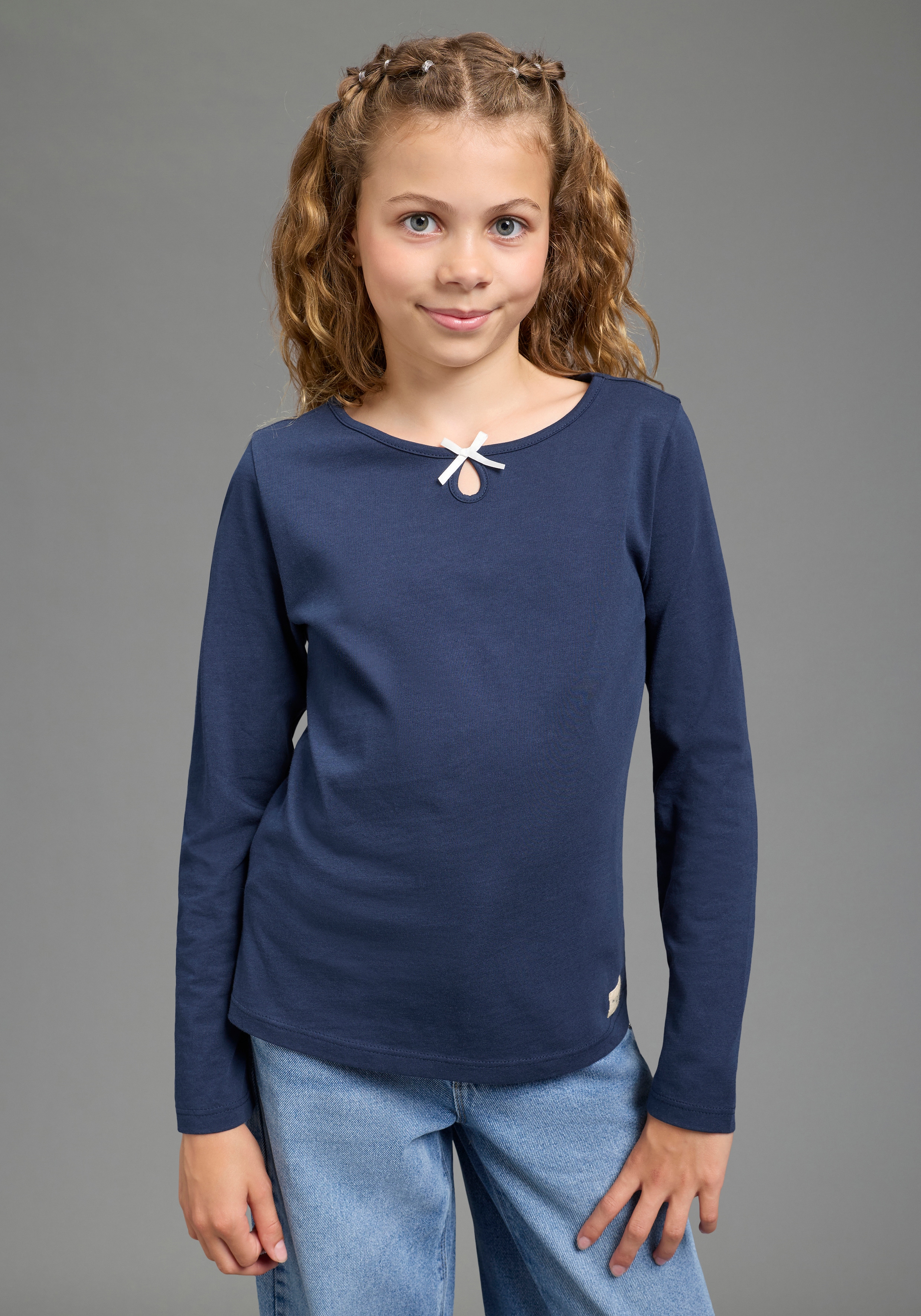 H.I.S Langarmshirt "H.I.S Shirt mit kleiner Deko-Schleife" Langarmshirt hüftlange Basic-Passform, Langarm, modischer Stil
