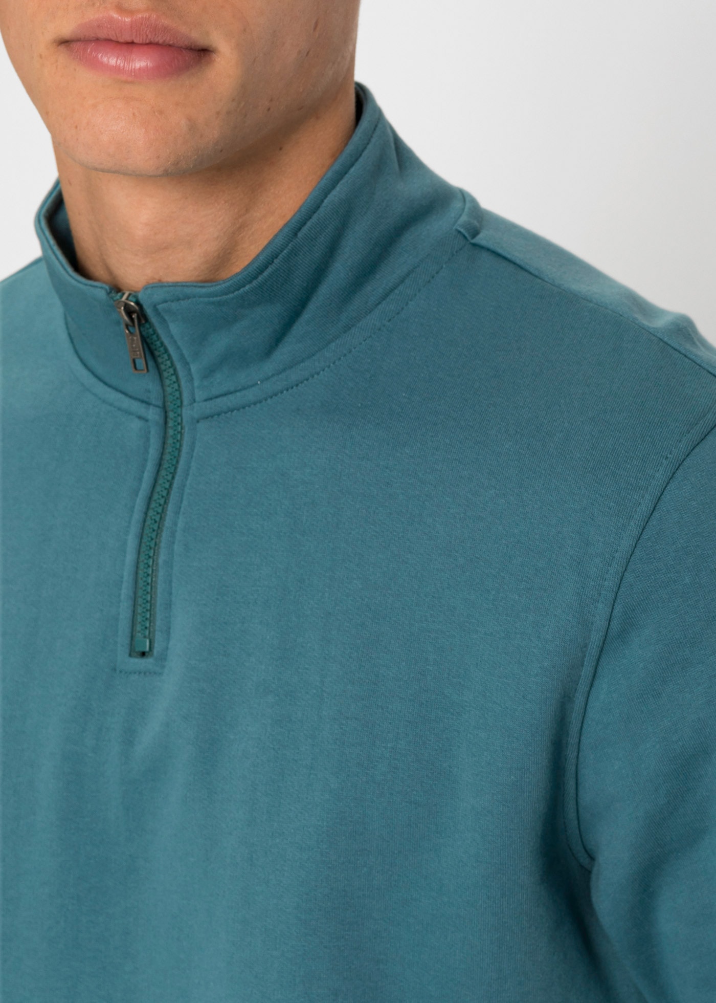 bonprix Sweatshirt »Sweatshirt mit Troyerkragen«, mit Stehkragen mit kurzem Reißverschluss, Regular Fit, unifarben
