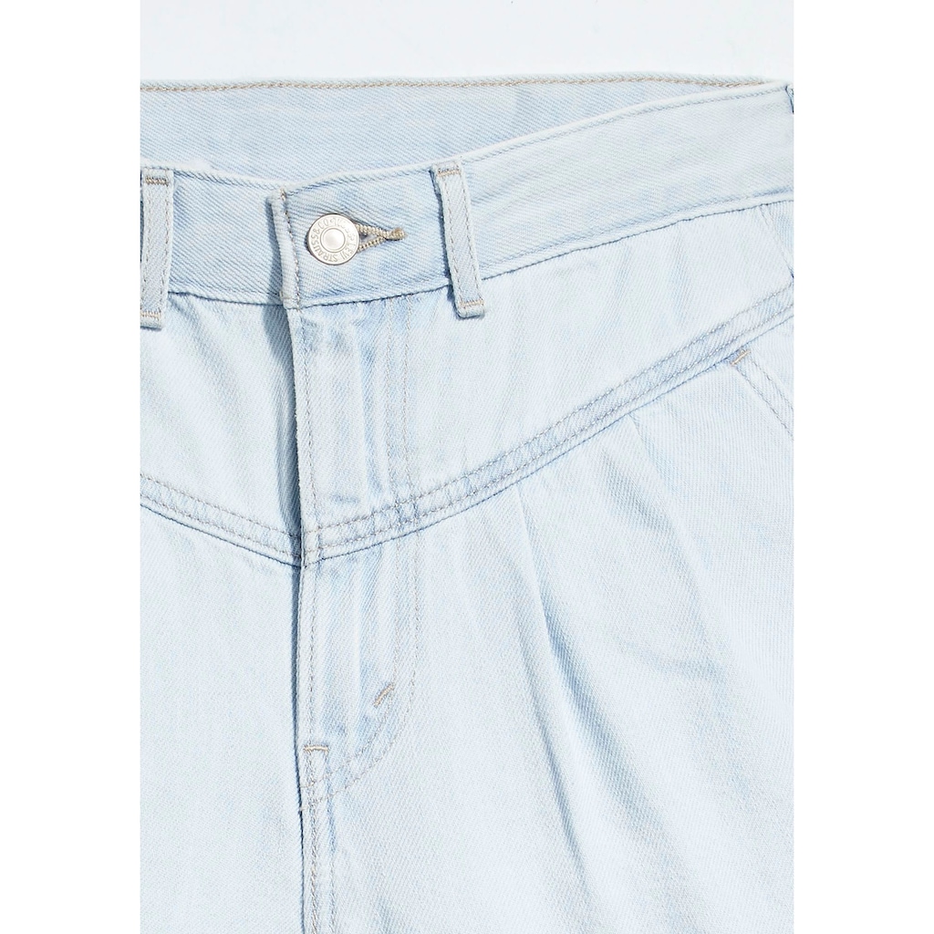 Levi's® Hotpants »FEATHERWEIGHT MOM«