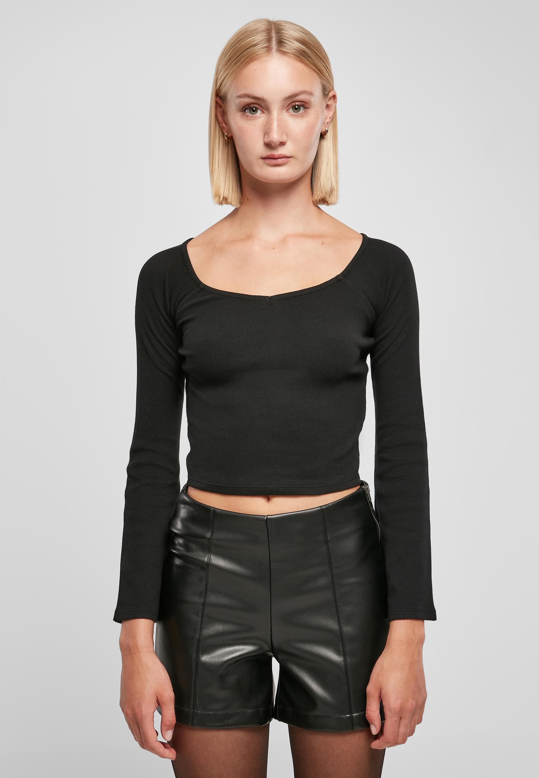 URBAN CLASSICS Langarmshirt »Urban Classics Damen Ladies Short Rib Wide V-Neck Longsleeve«, (1 tlg.)