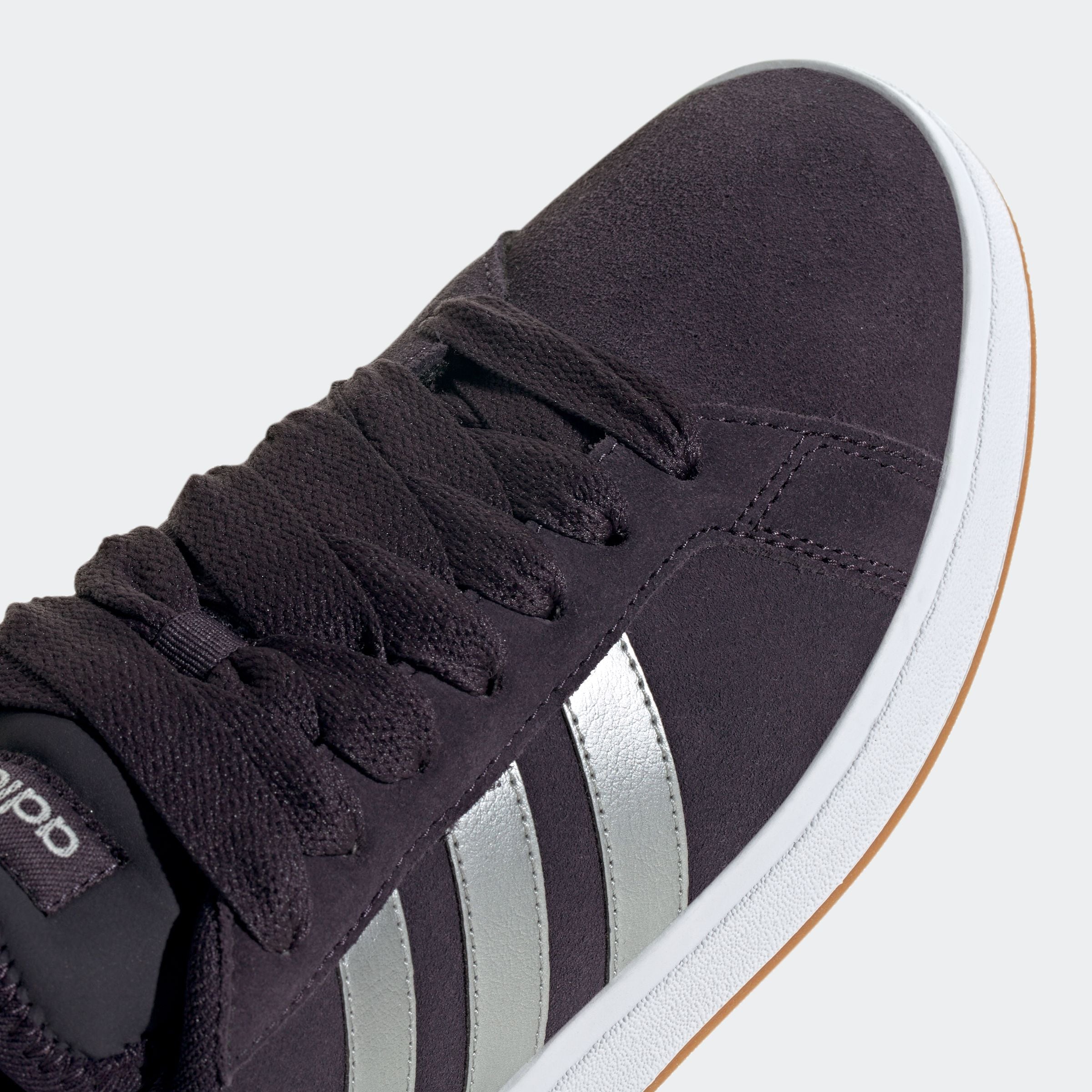 adidas Sportswear Sneaker »GRAND COURT BASE 00S«, Design auf den Spuren des adidas Campus 00