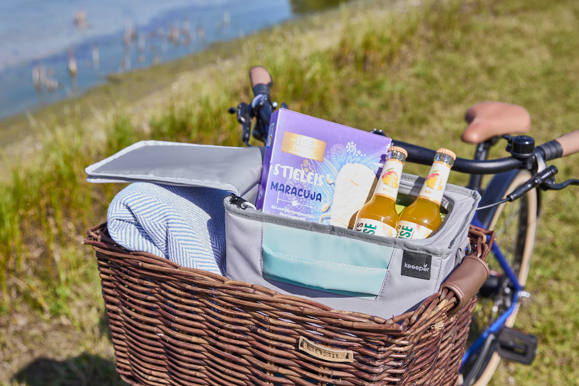 keeeper Kühltasche »nea, faltbare Isoliertasche«, mit Schultergurt, wasserabweisend und auslaufsicher