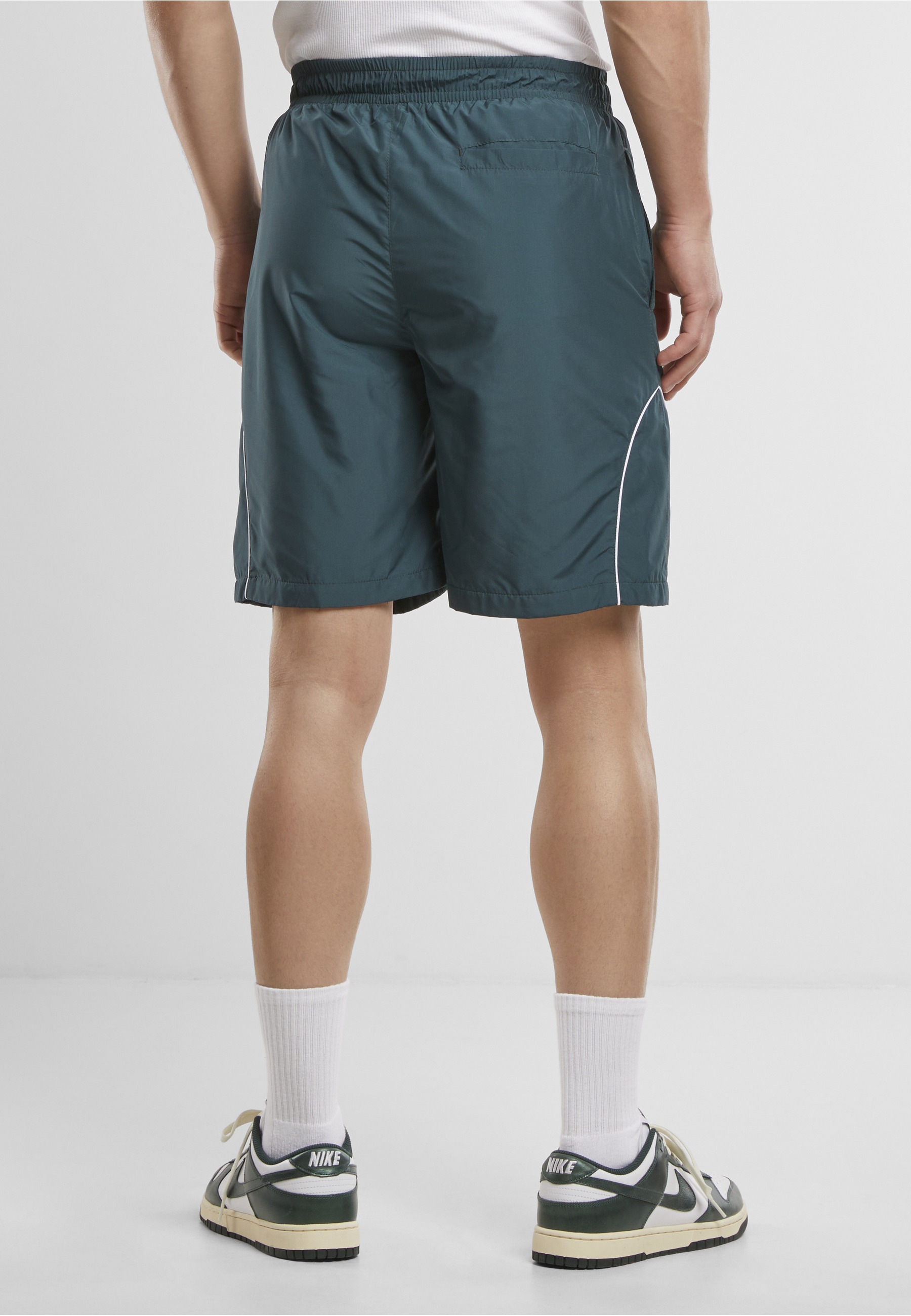 URBAN CLASSICS Shorts »Urban Classics Piped Panel Trackshorts«