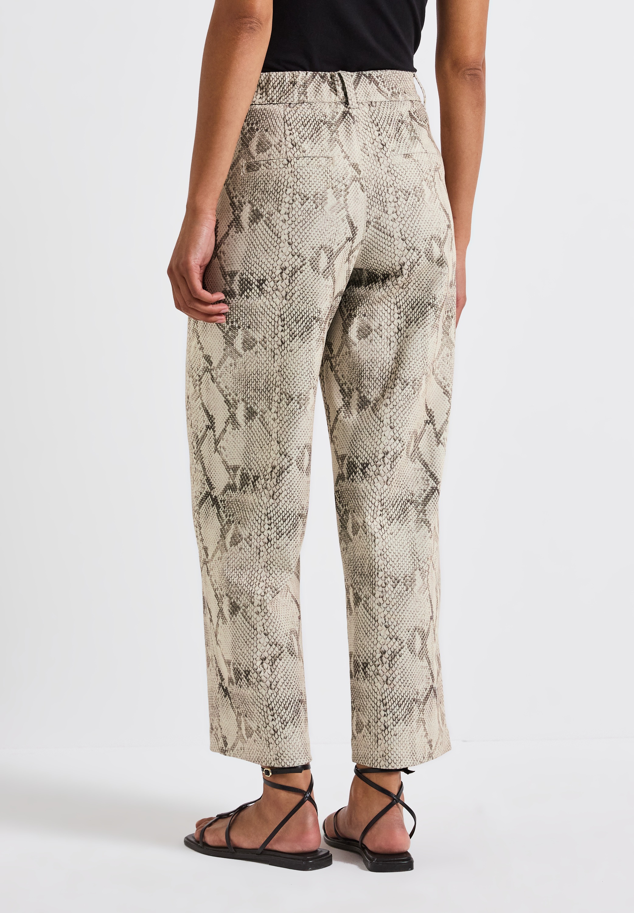 STREET ONE Stoffhose, Middle Waist günstig online kaufen