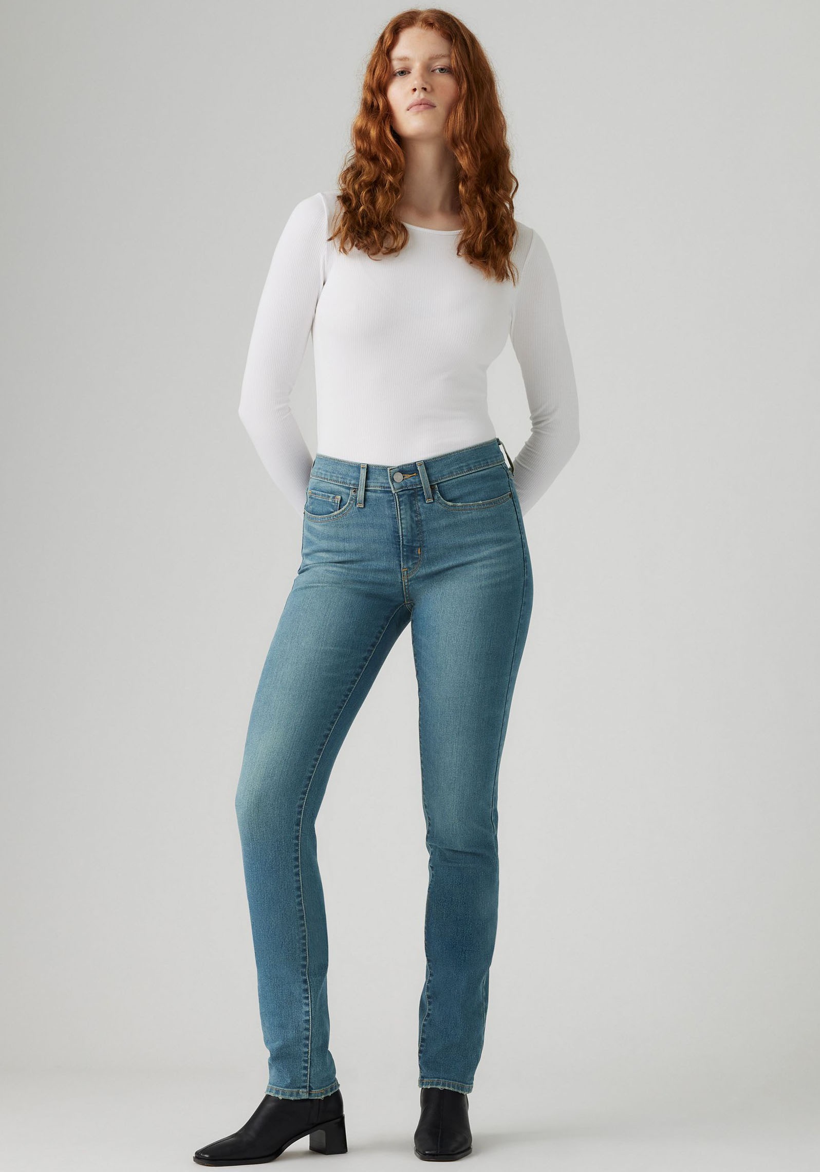Levis Röhrenjeans "312 Shaping Slim", Schmale Shaping Slim Form günstig online kaufen