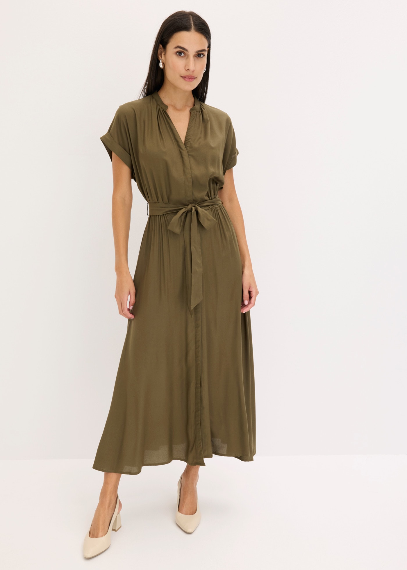 bonprix Hemdblusenkleid für stilvollen Auftritt, aus Viskose, ausgestellte Passform