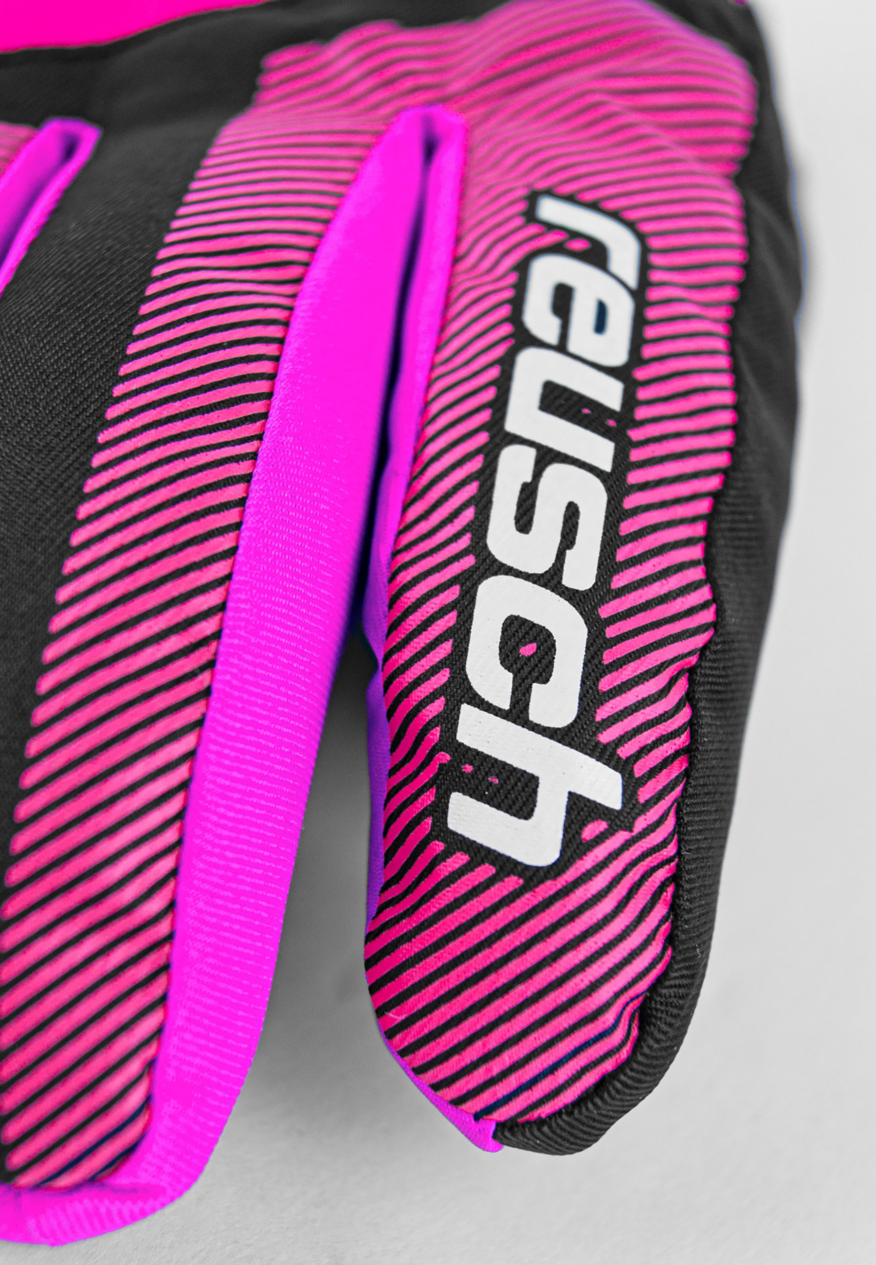 Reusch Skihandschuhe "Duke R-TEX XT Junior" in sportlichem Design günstig online kaufen